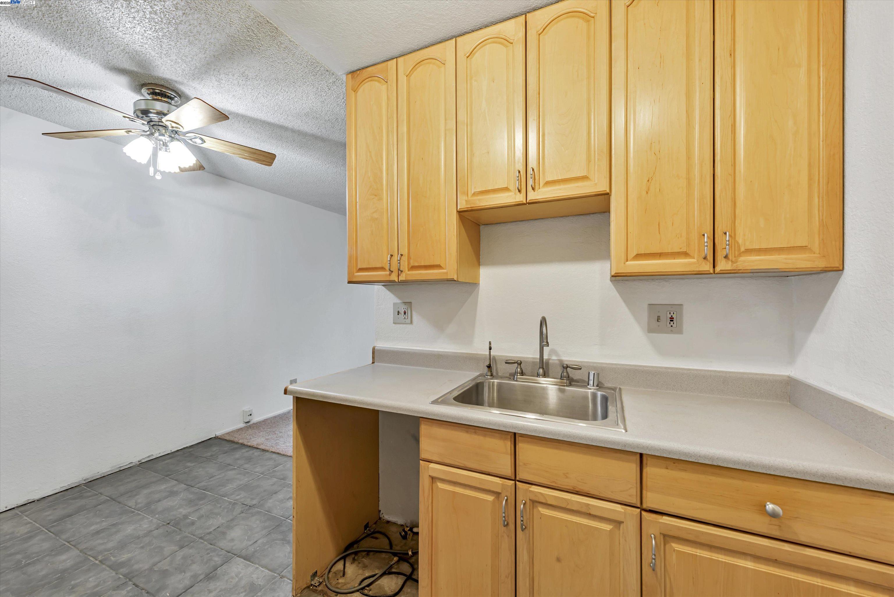 26088 Kay Ave # 105