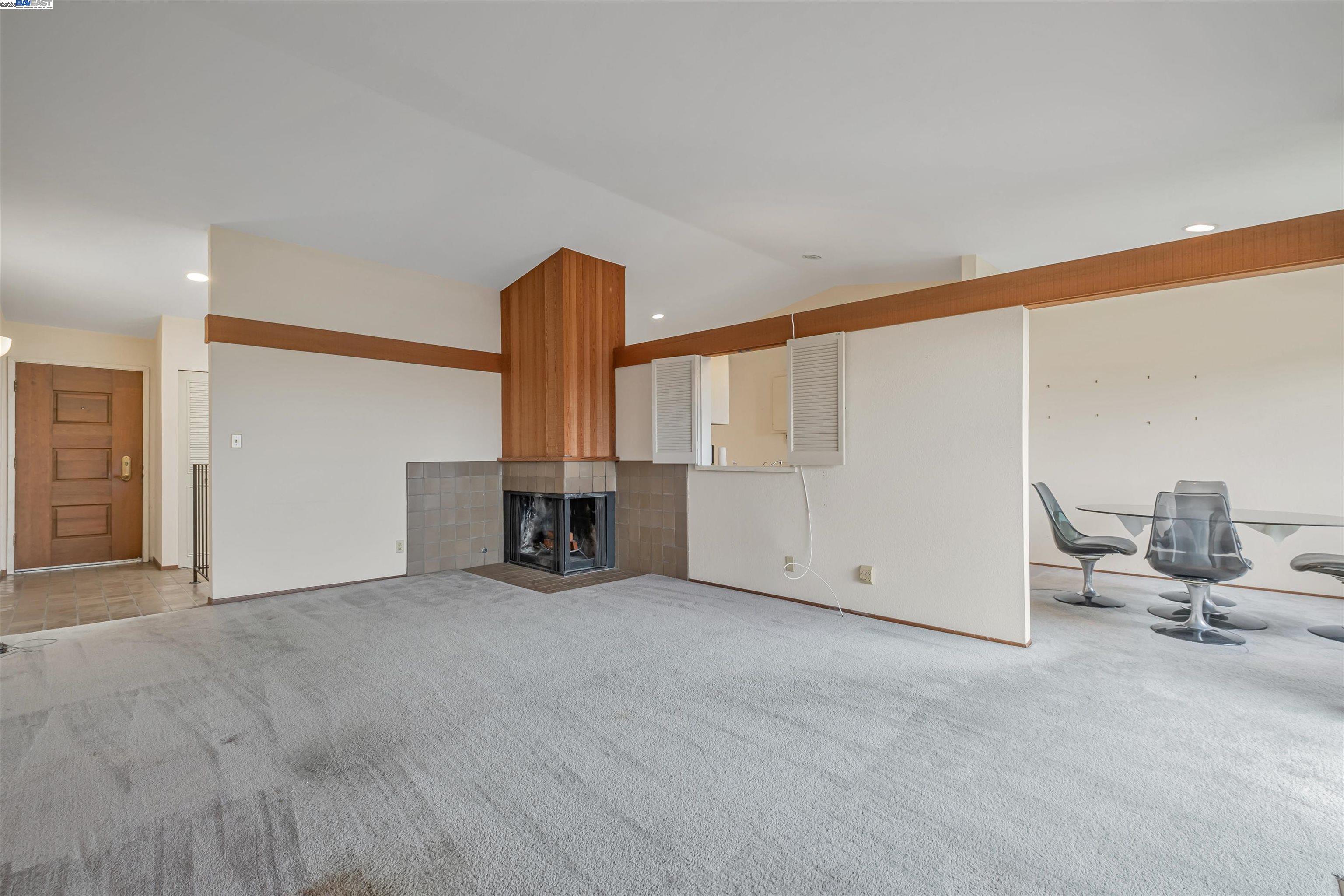 20111 W Ridge Ct # 4