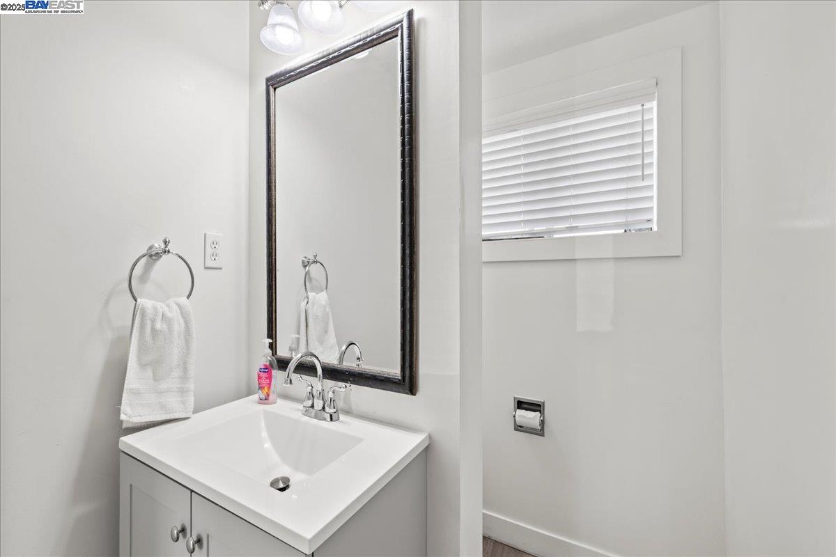 21953 Ada St