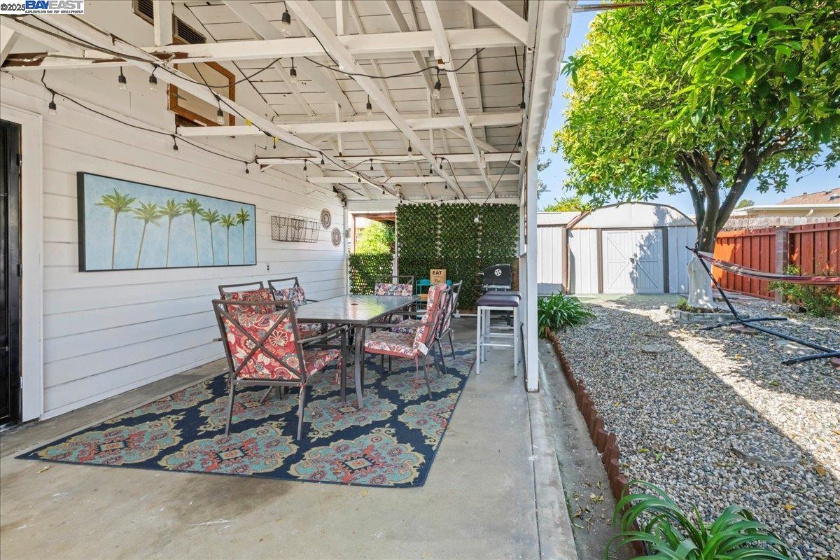 21953 Ada St