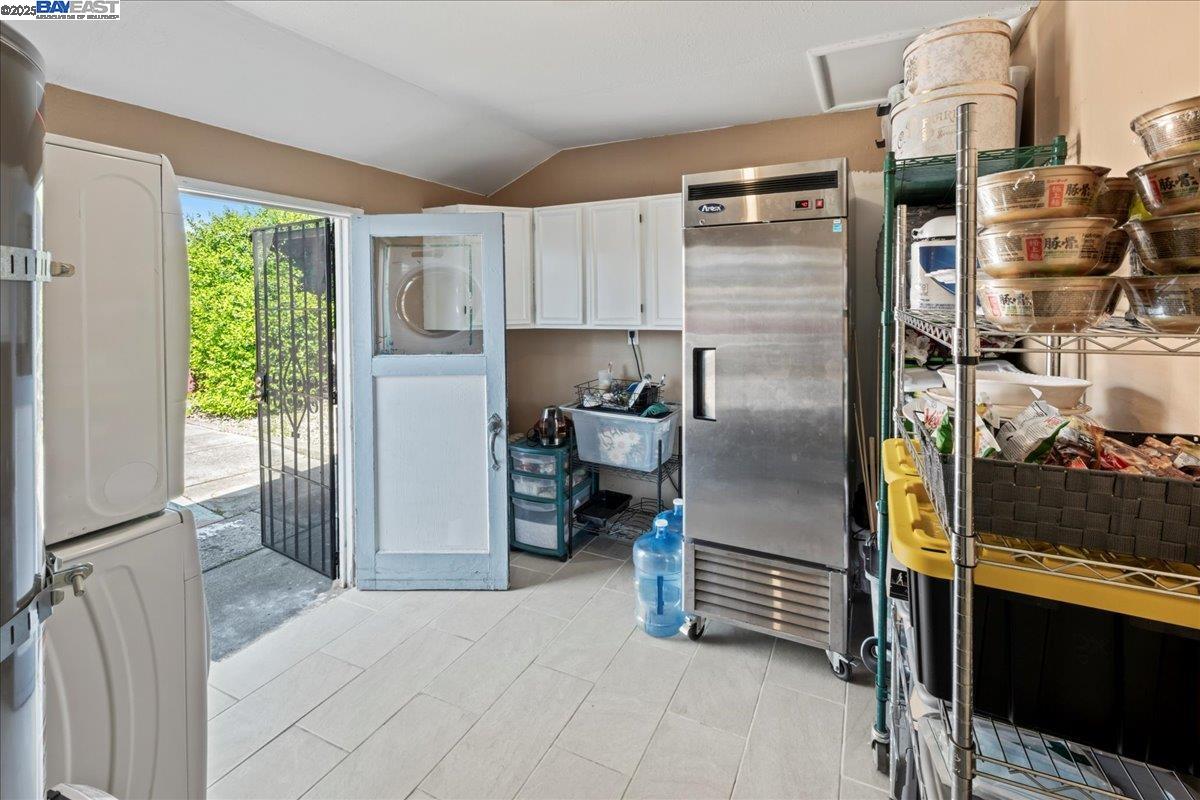 21953 Ada St
