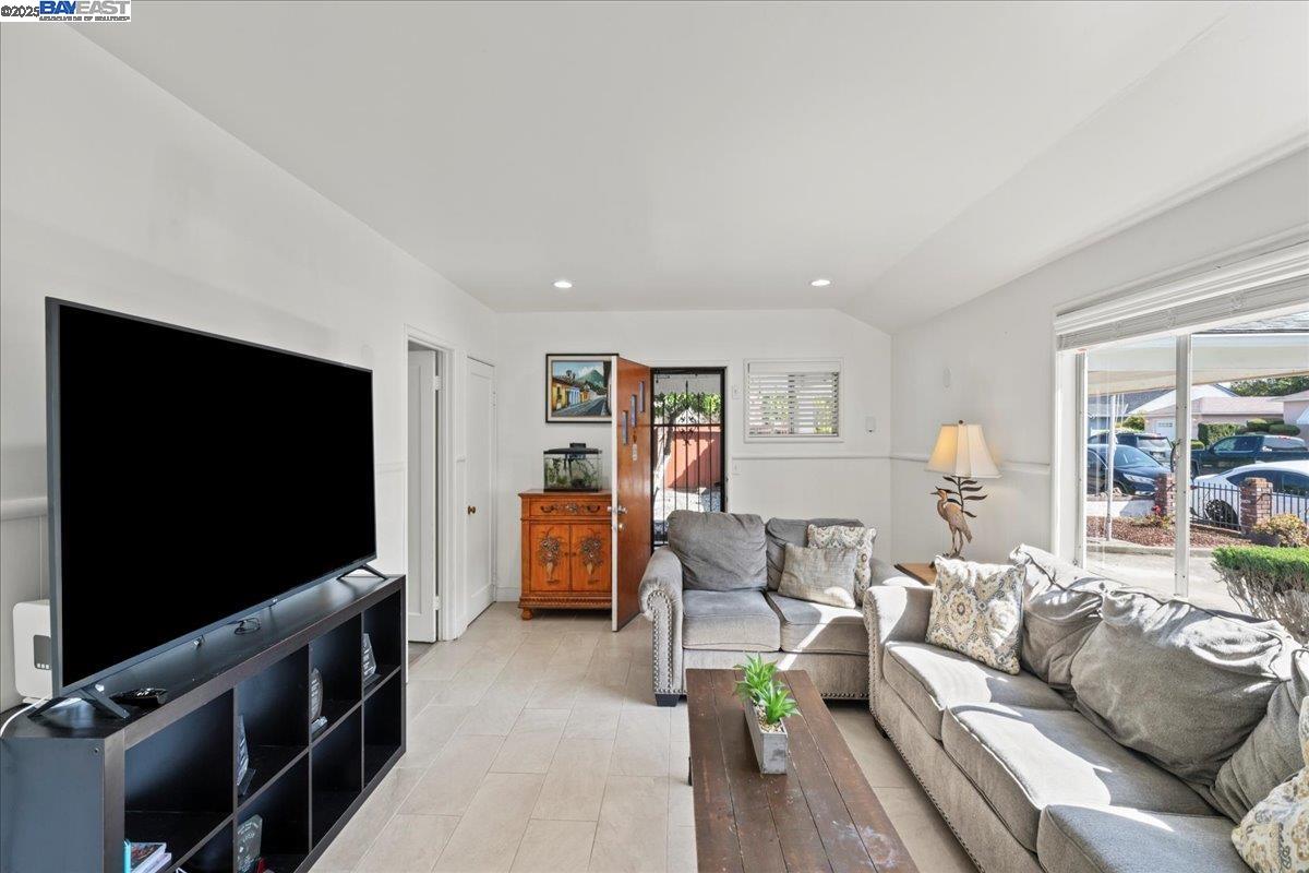 21953 Ada St