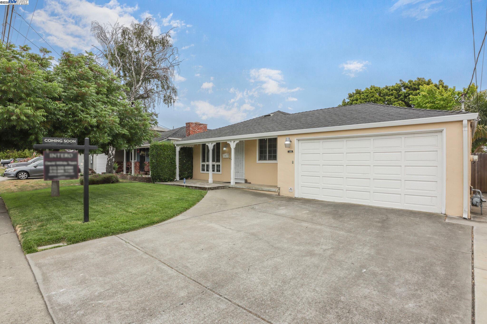 1802 Bandoni Ave