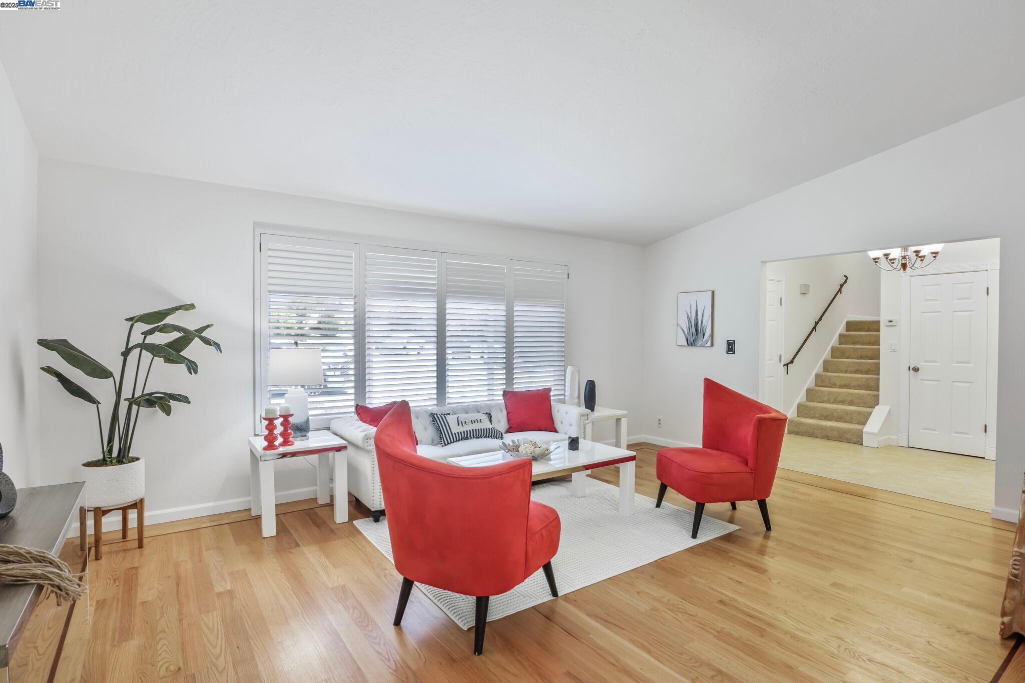 5778 Mountain Ct