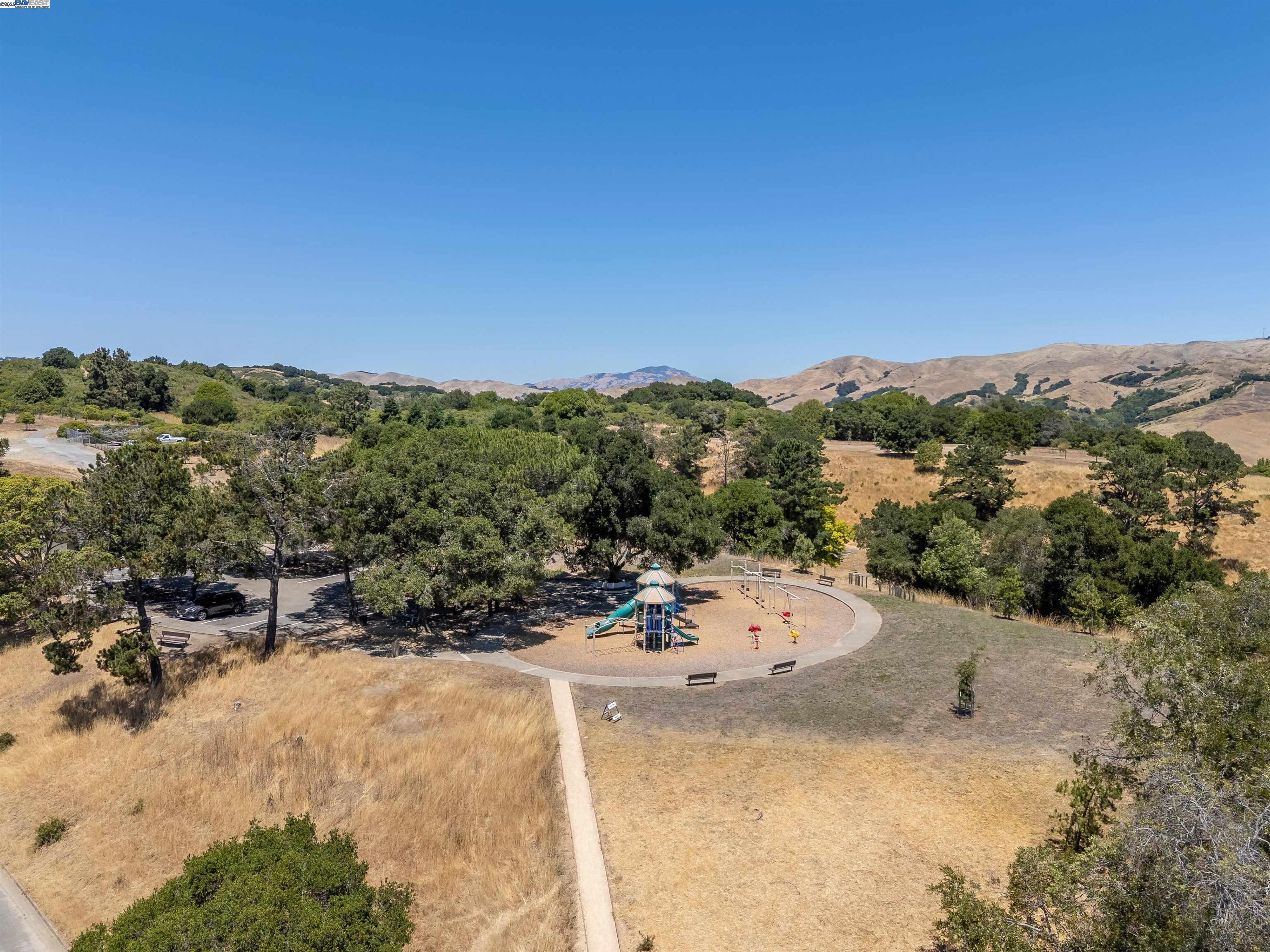 5778 Mountain Ct