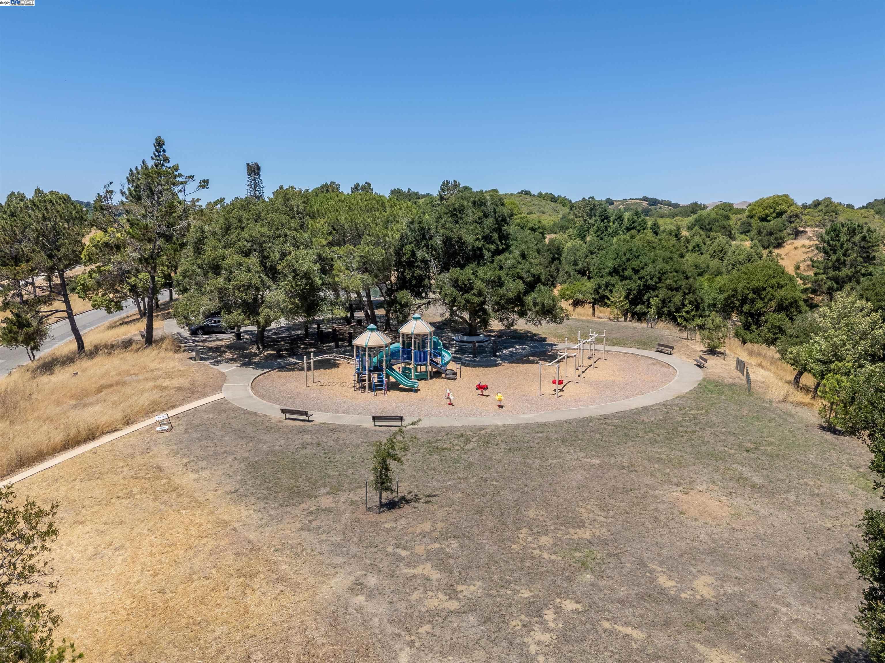 5778 Mountain Ct