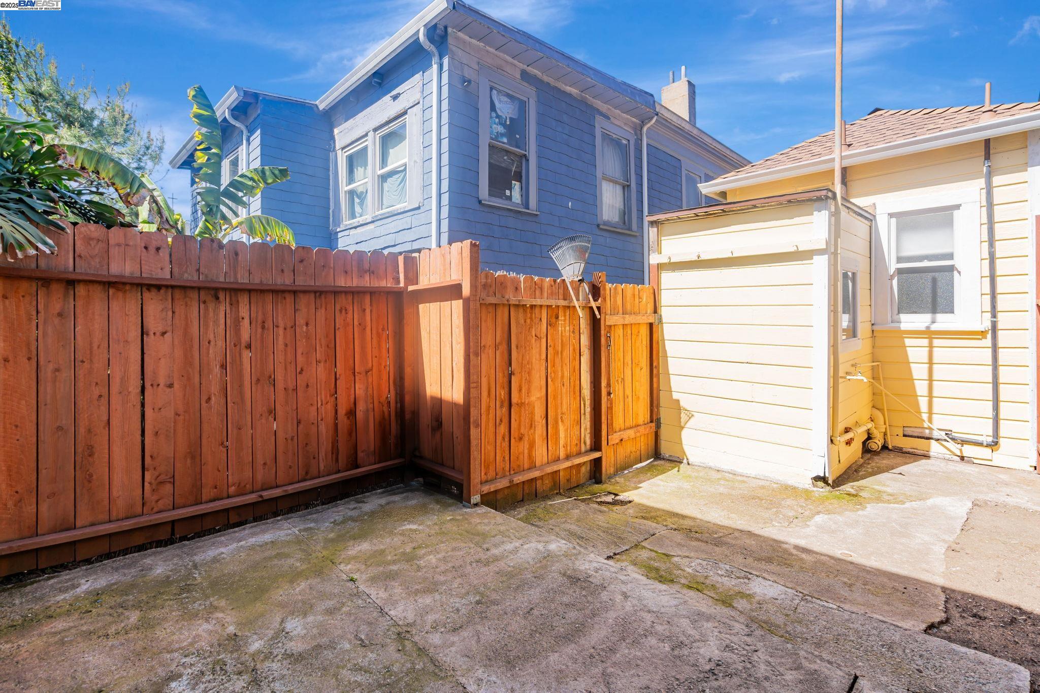 1540 16th Ave