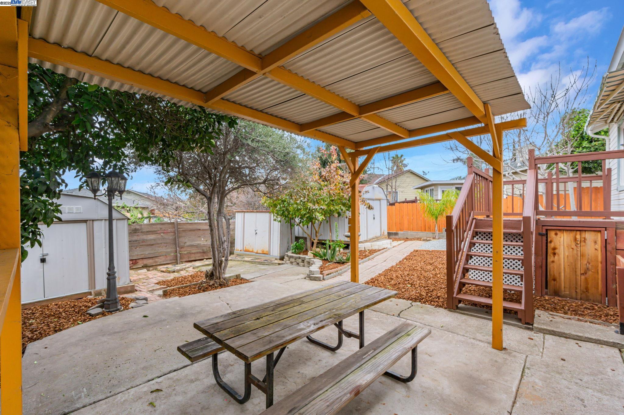 800 W 14Th St