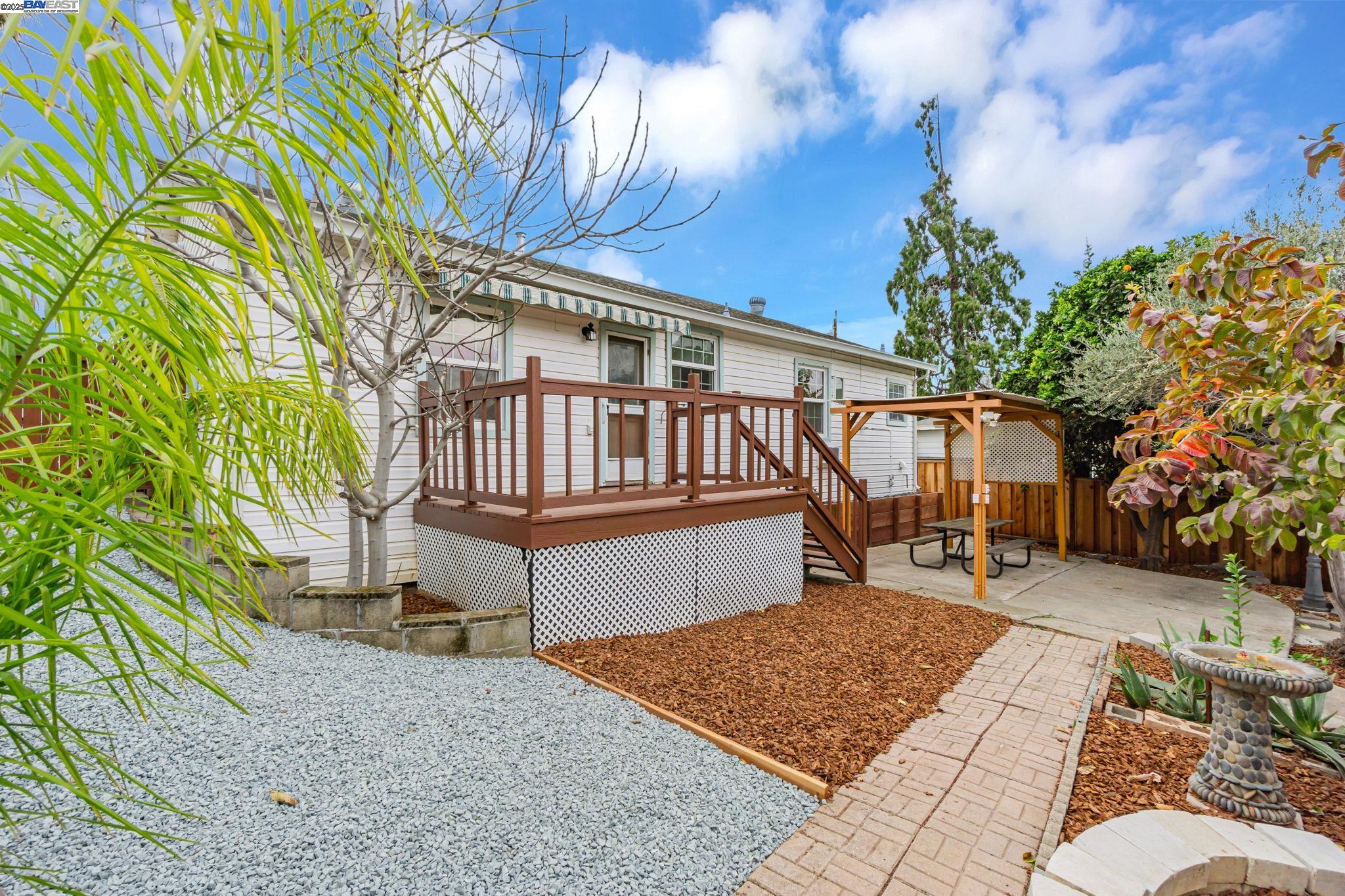 800 W 14Th St