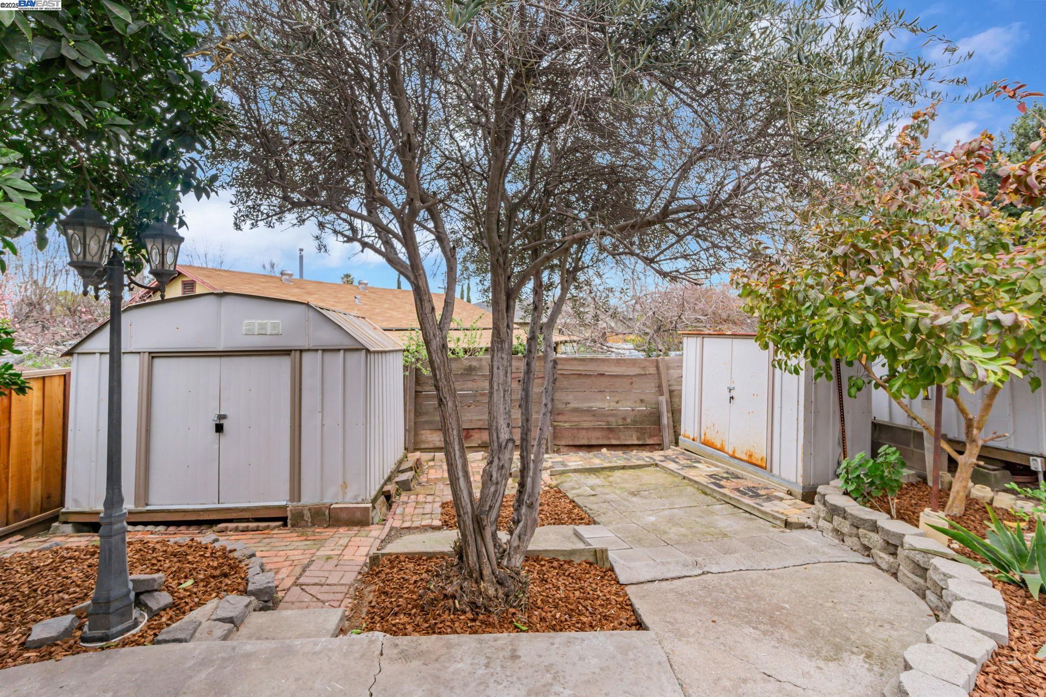 800 W 14Th St