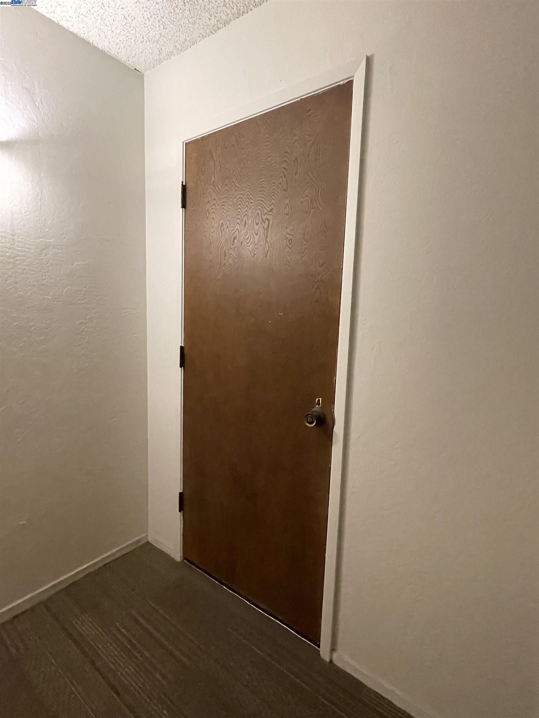 965 Shorepoint Ct #200