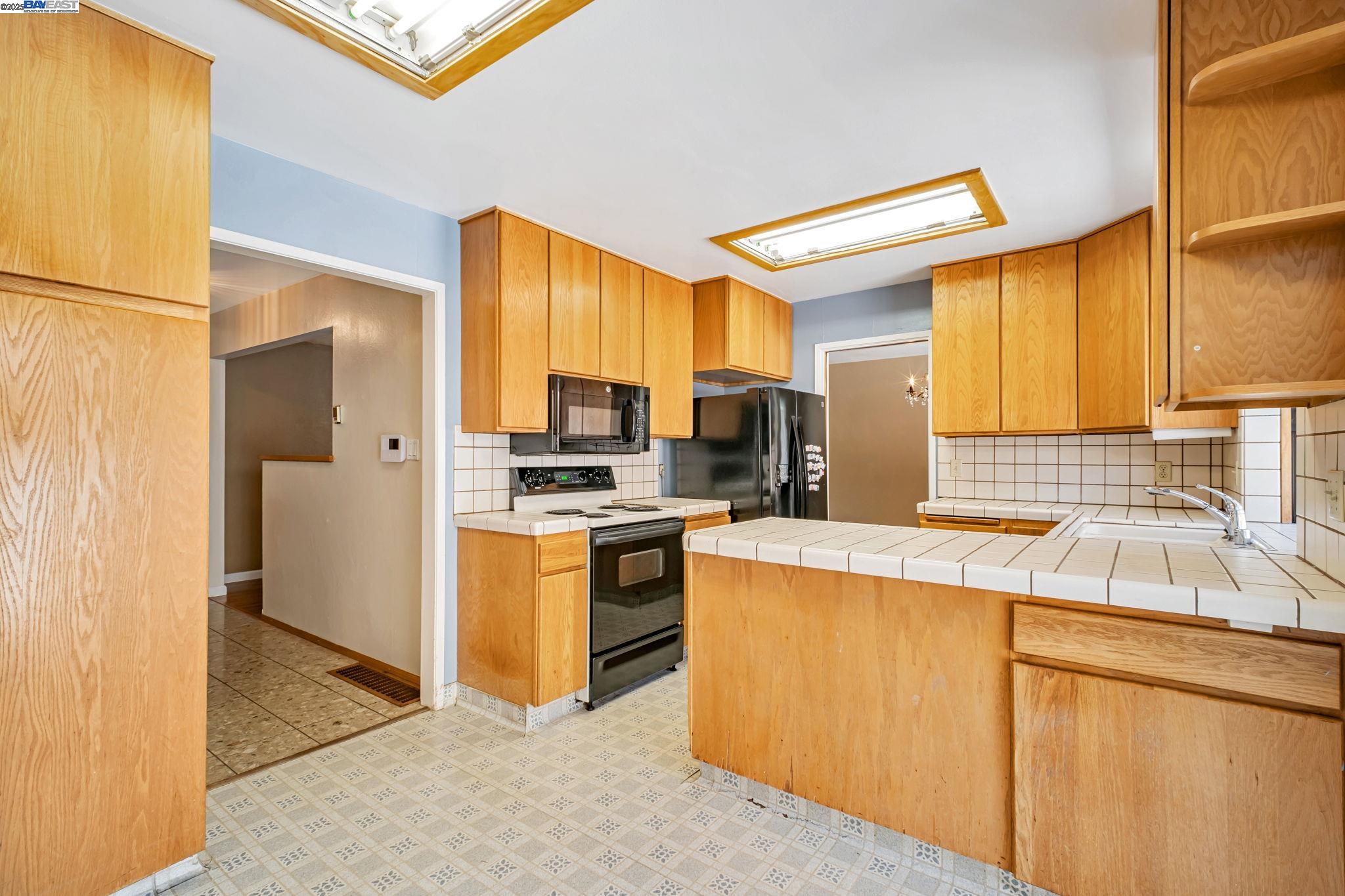 17910 Joseph Dr