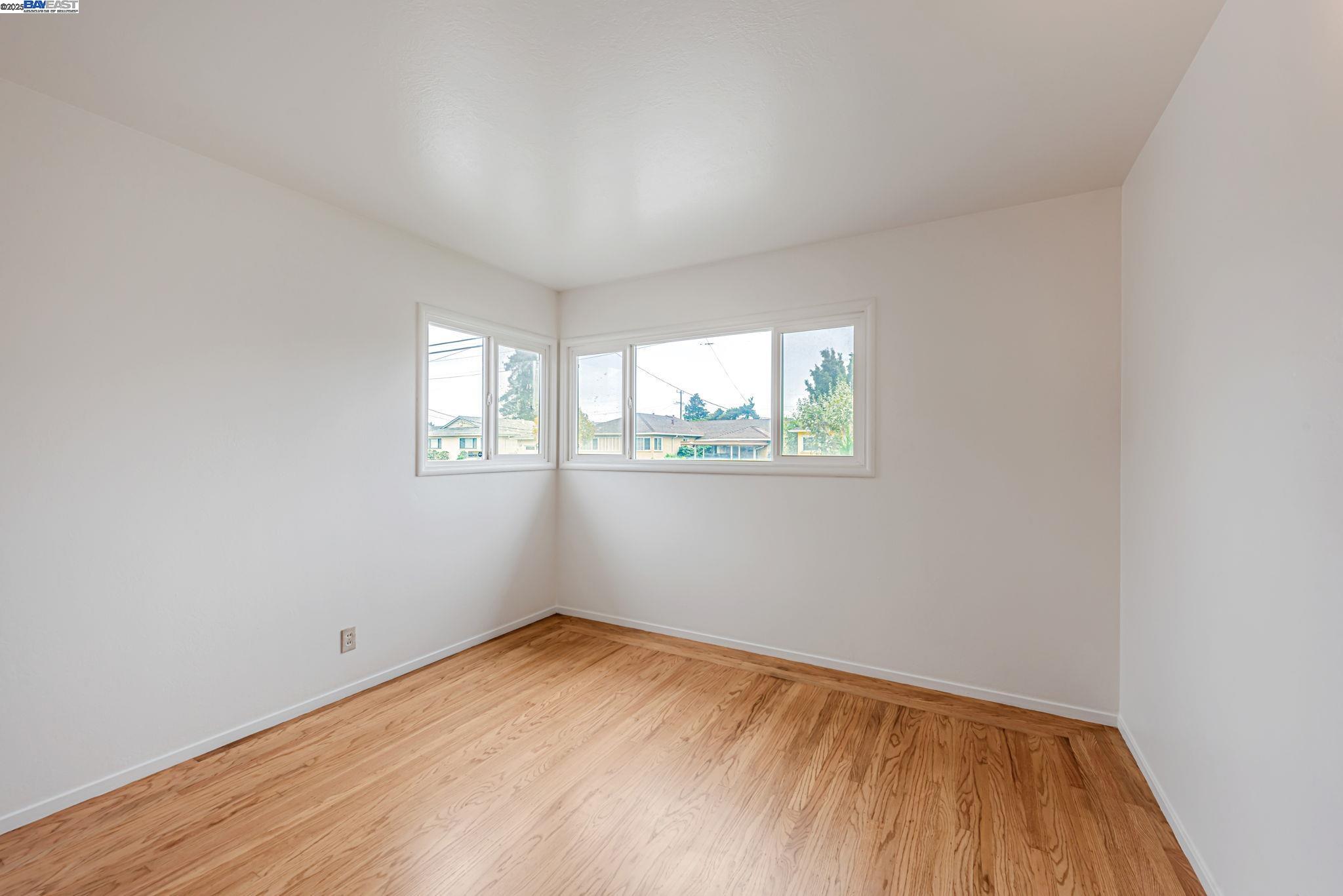 1315 Mersey Ave