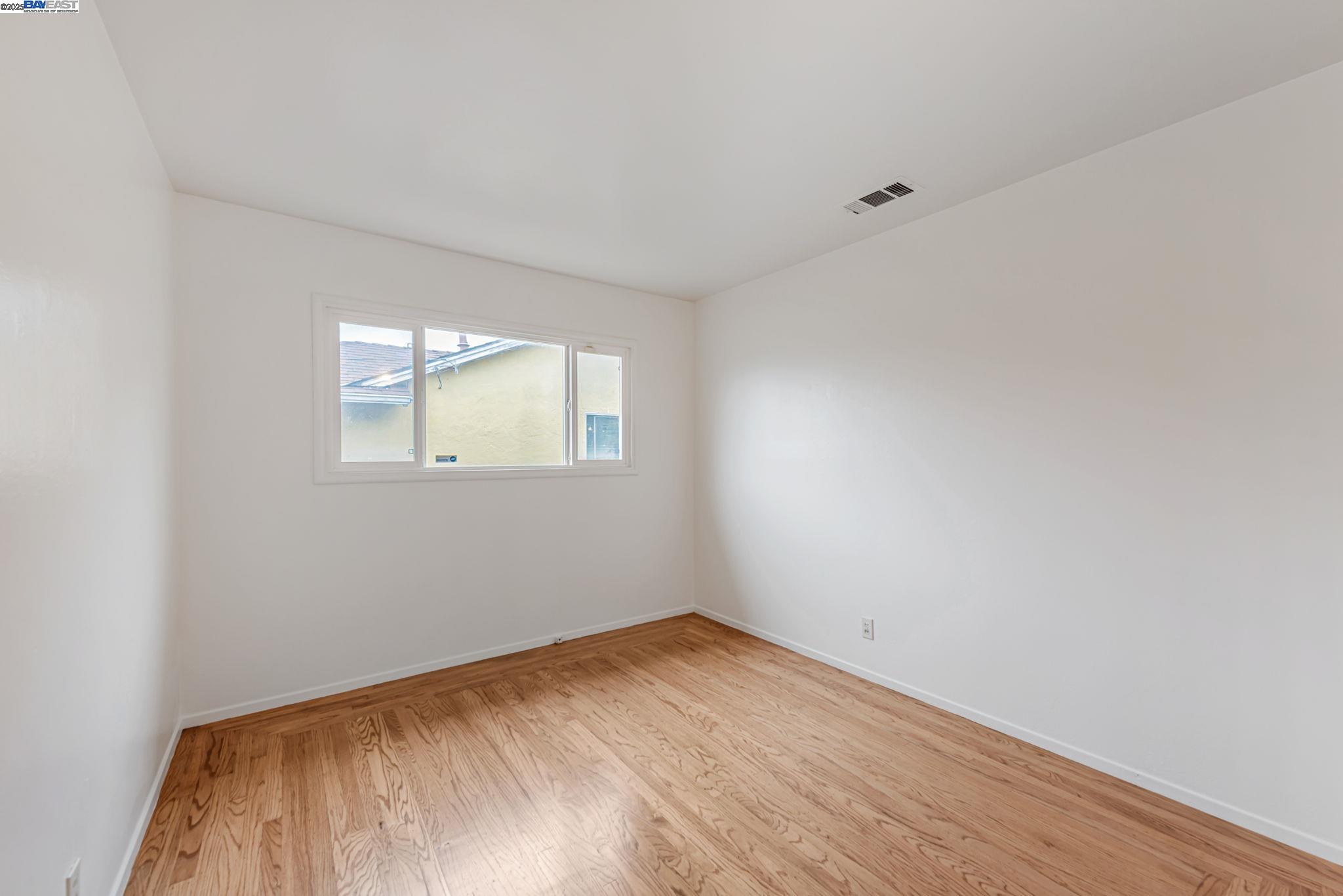 1315 Mersey Ave