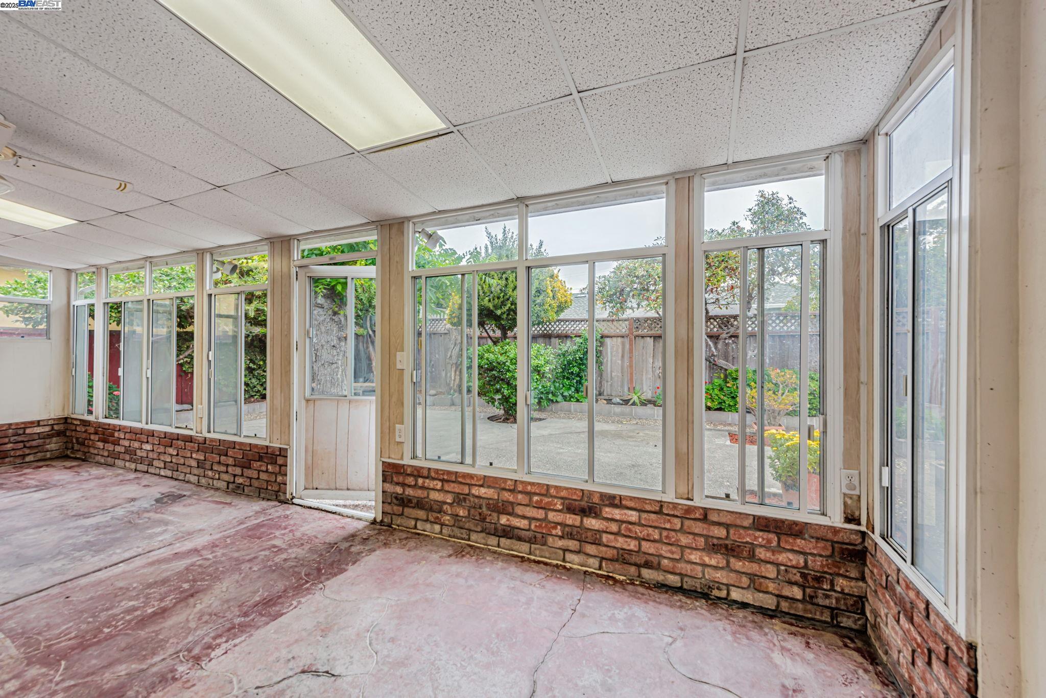 1315 Mersey Ave
