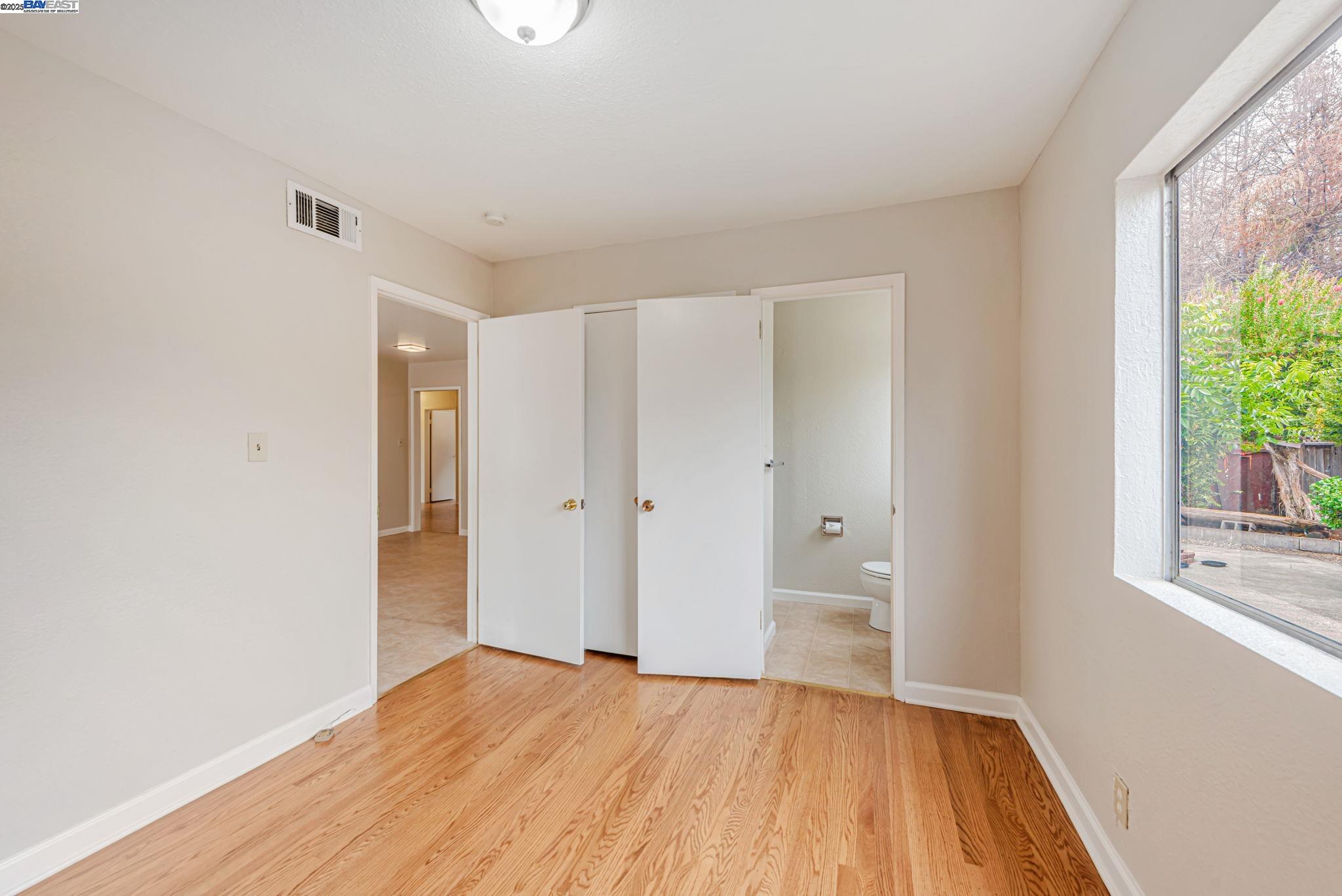 1315 Mersey Ave