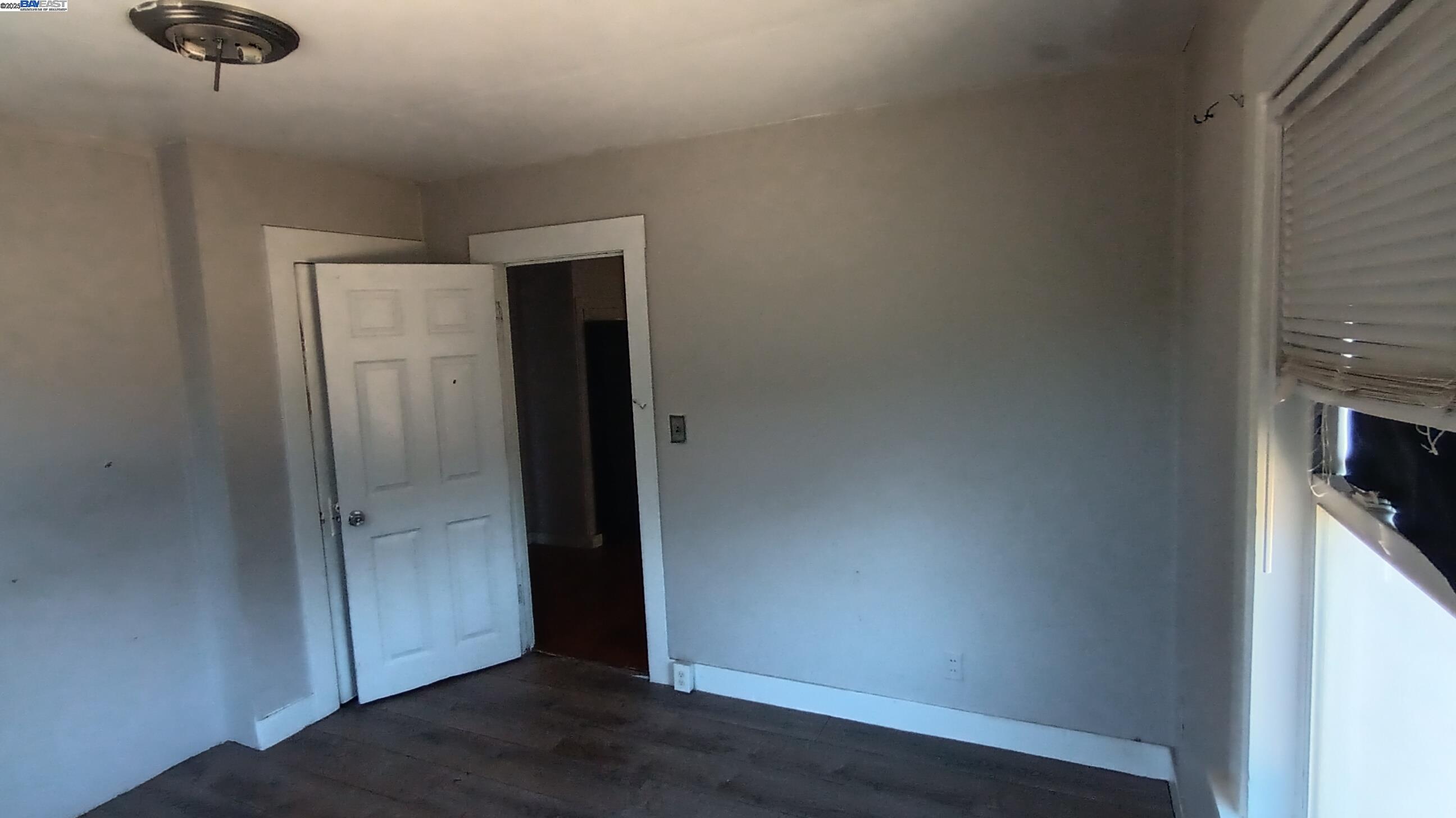 118 Poinsettia Ave