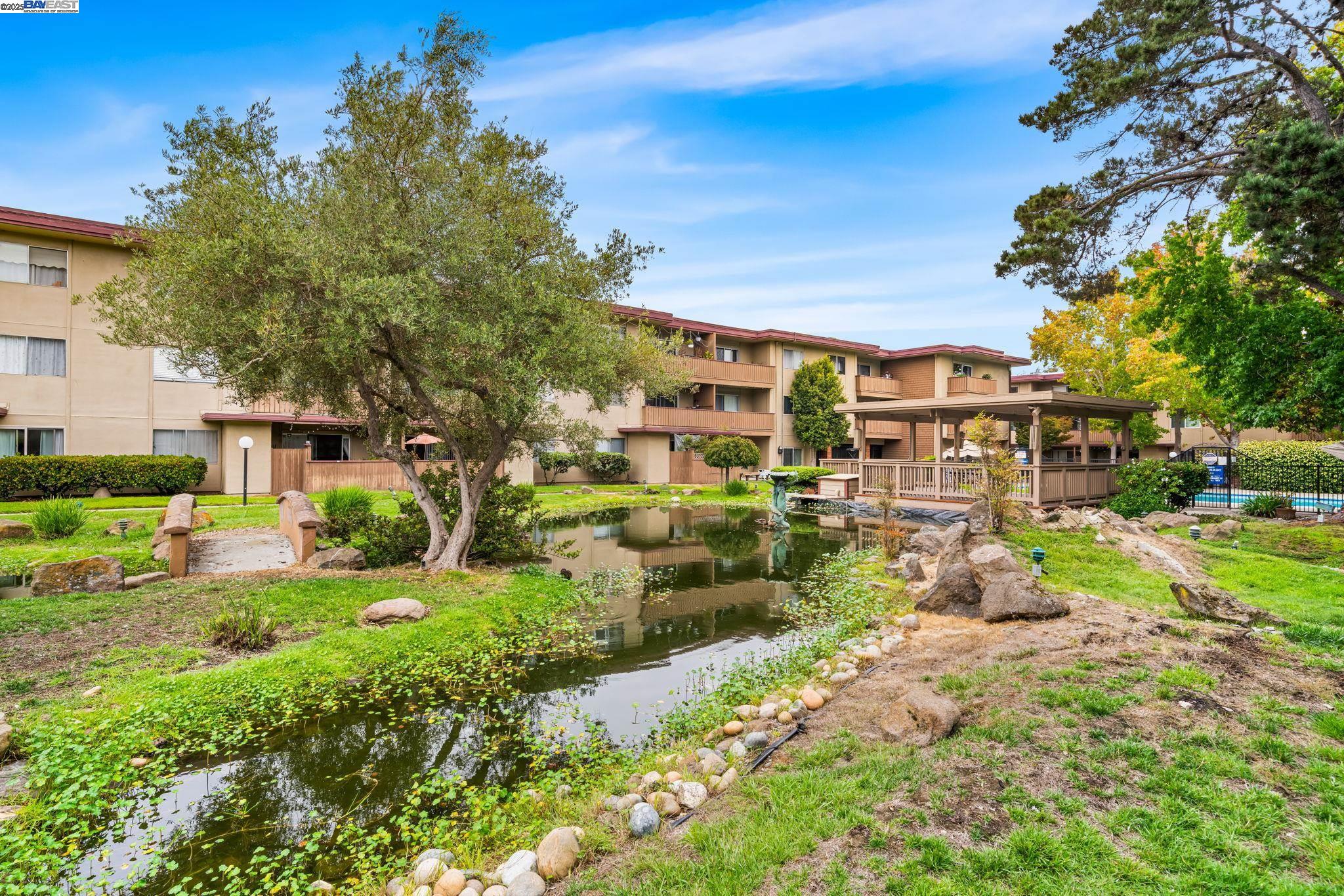 1327 Webster St # B101