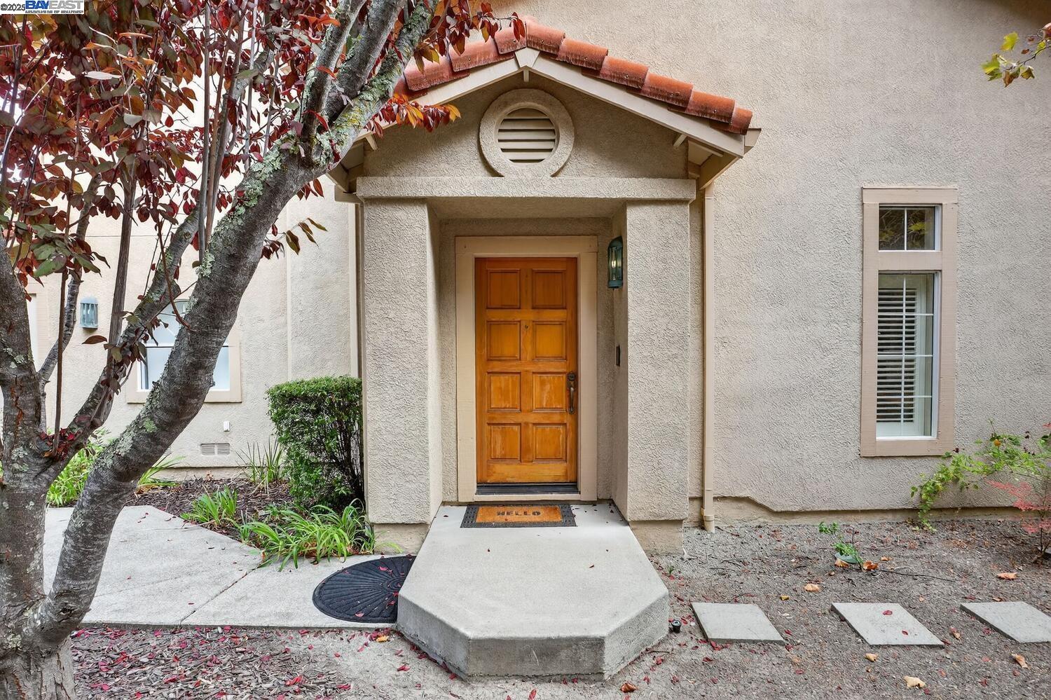 214 Bellflower Dr