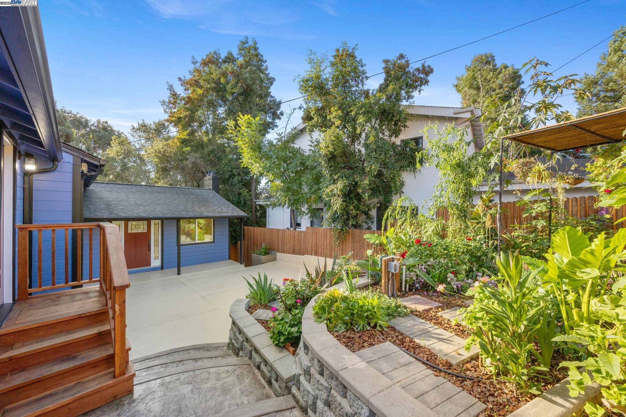 3449 W Encina Way