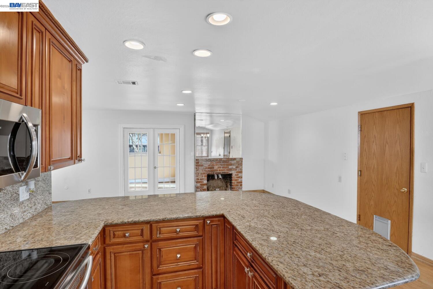 13912 Aurora Dr