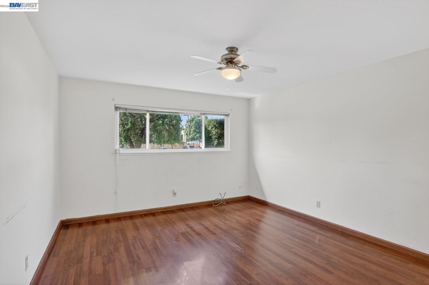 13912 Aurora Dr