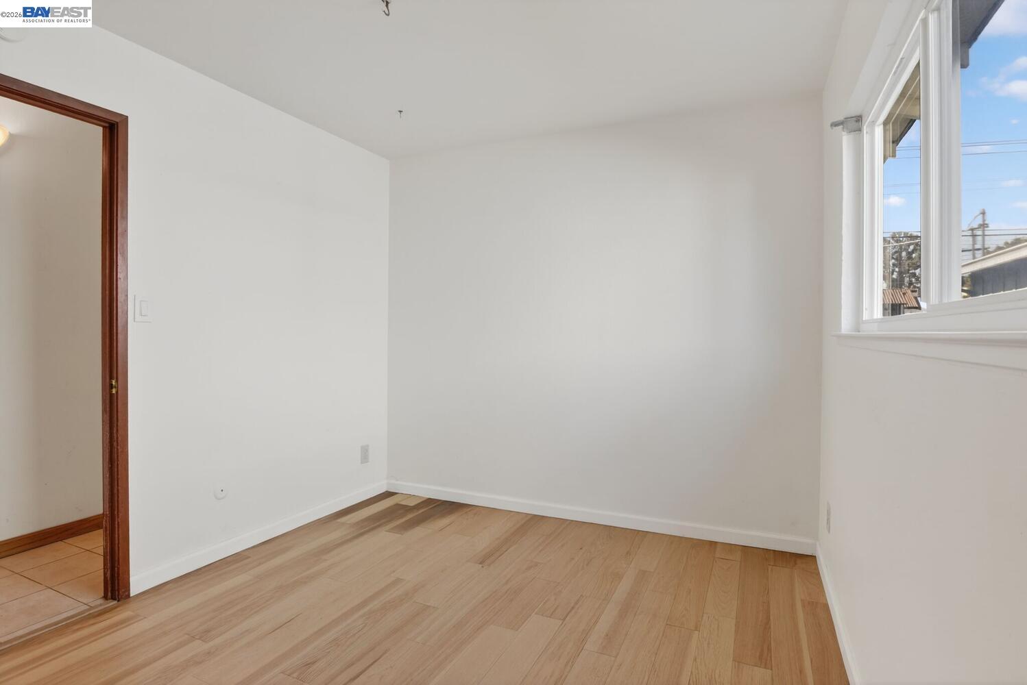 13912 Aurora Dr