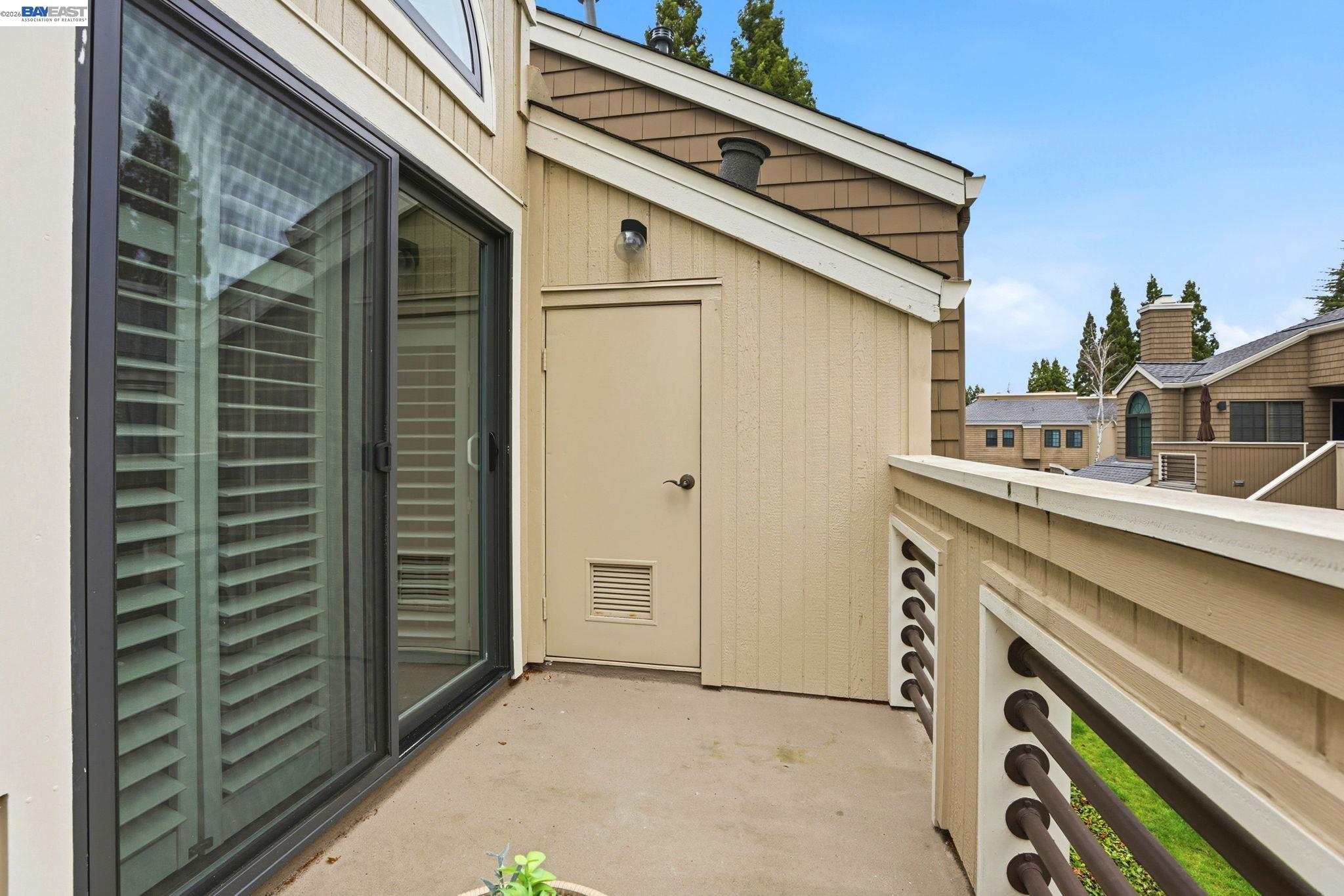 309 S Overlook Dr