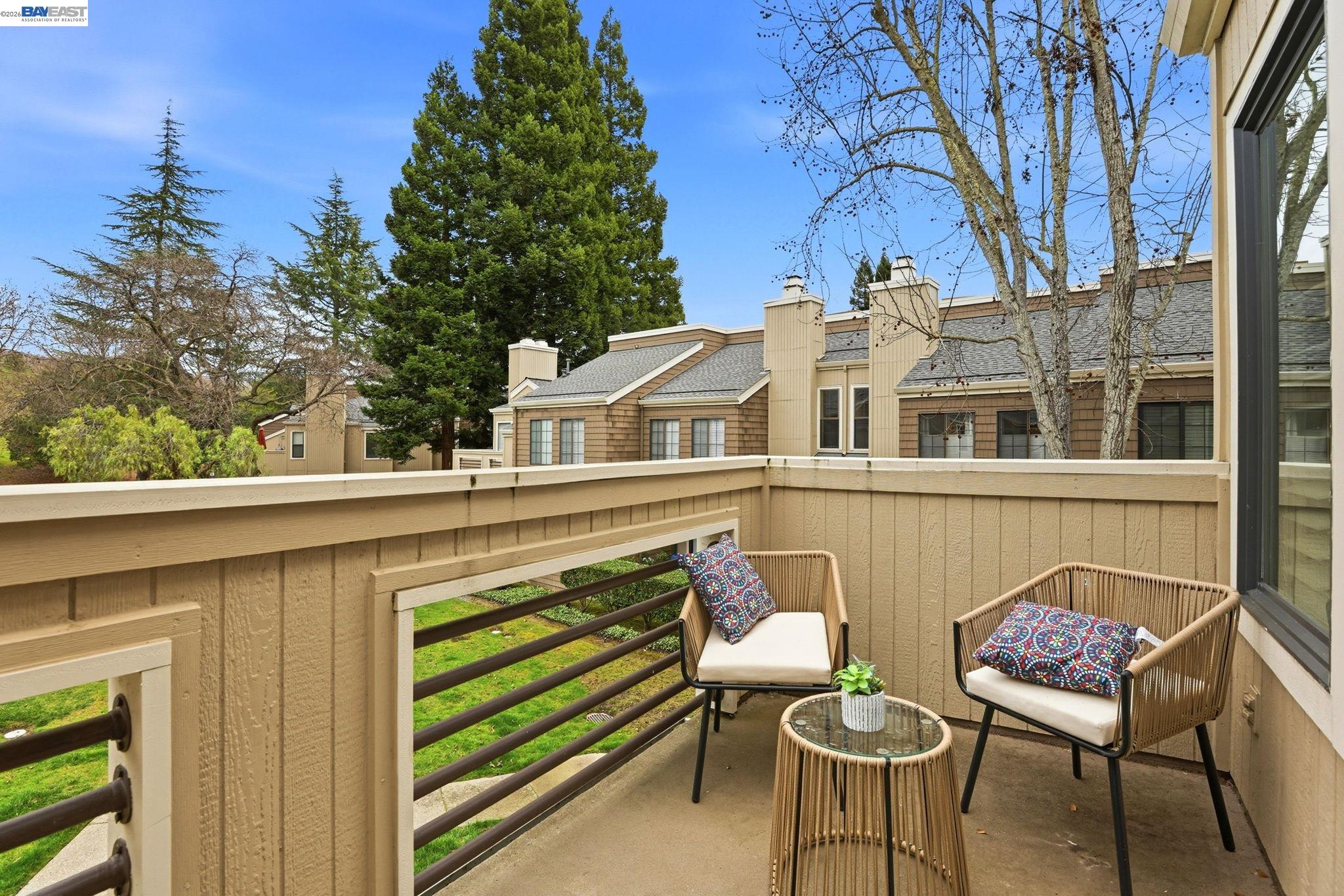 309 S Overlook Dr
