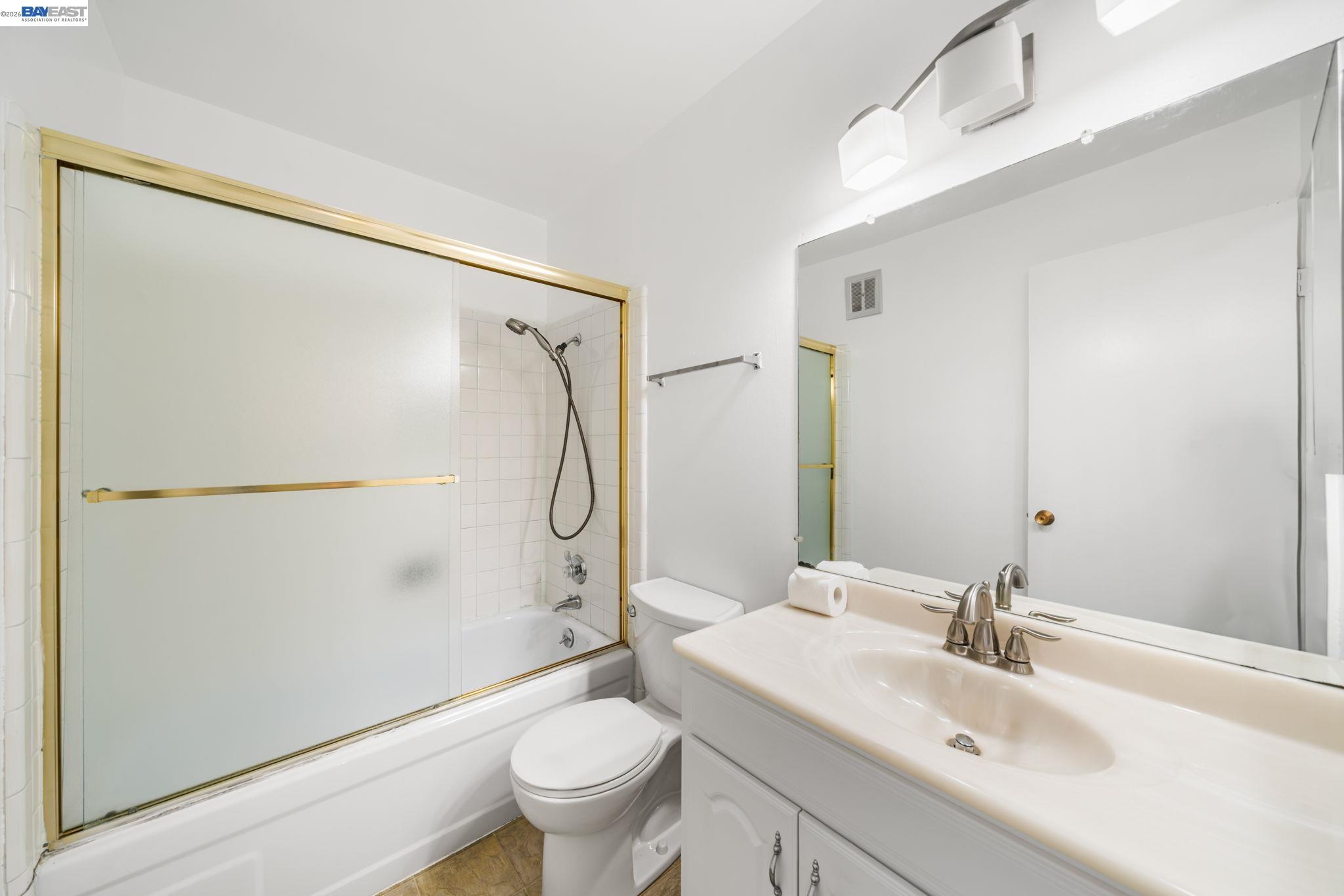 1321 Webster St # D319