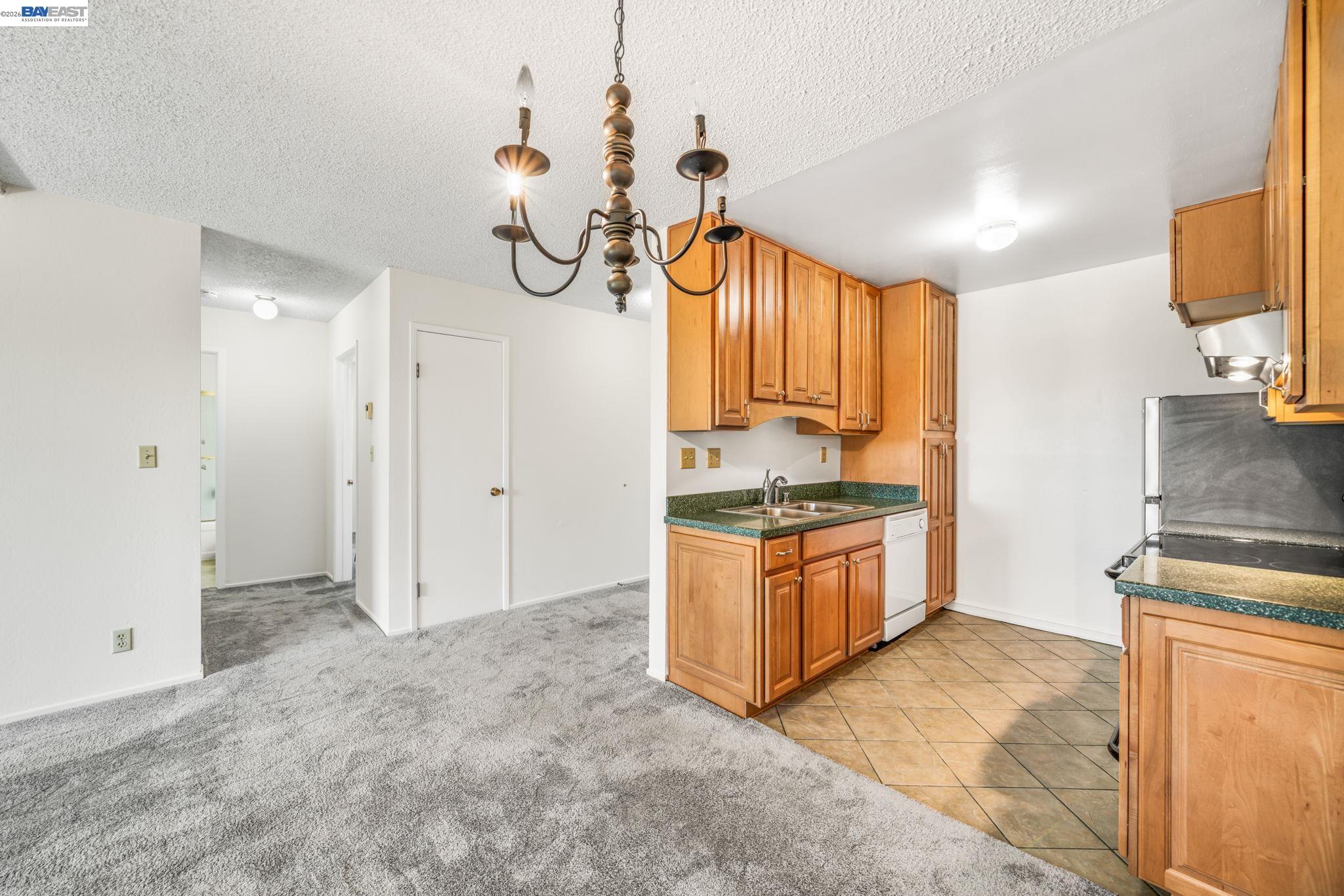 1321 Webster St # D319