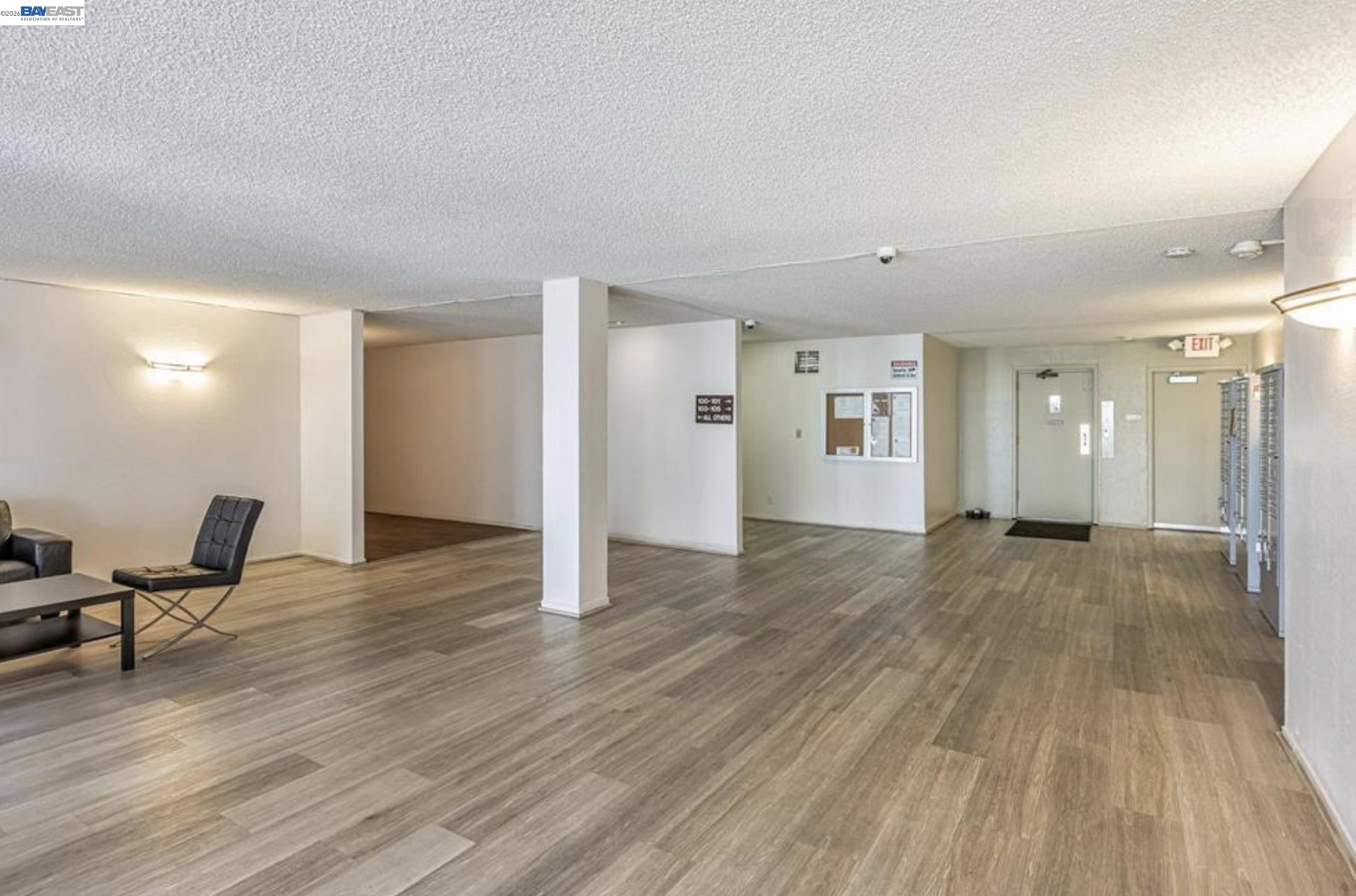 965 SHOREPOINT CT # 200