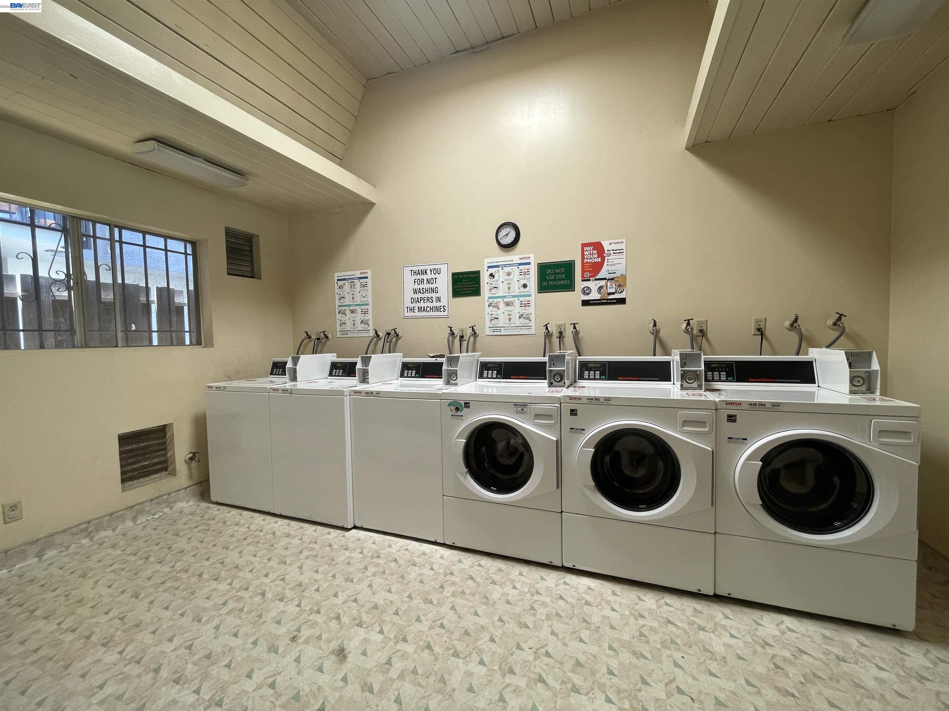 965 SHOREPOINT CT # 200