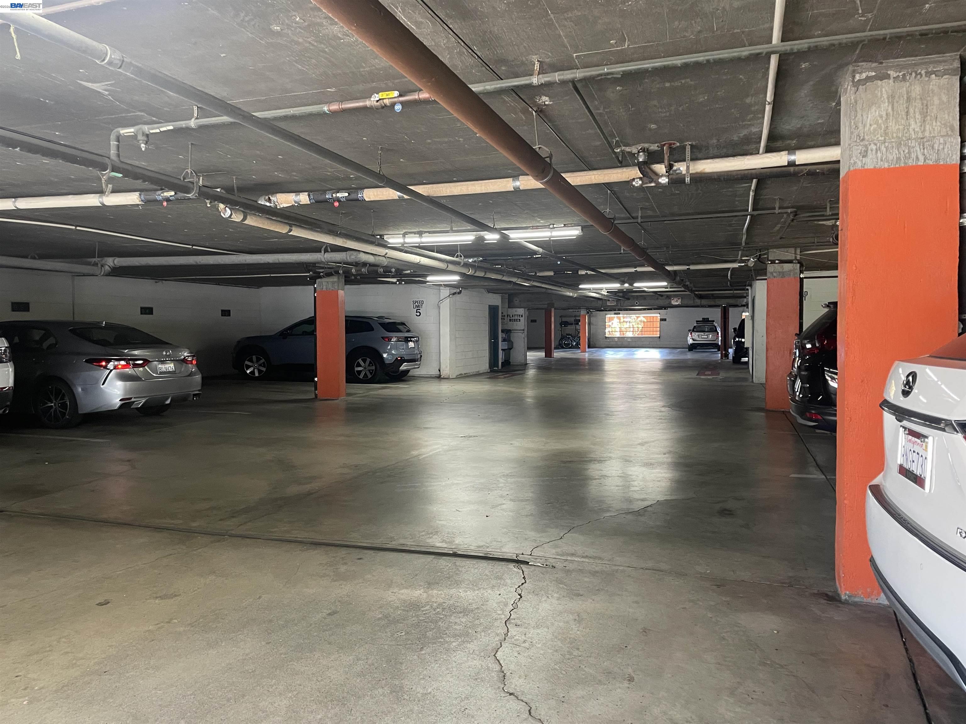 965 SHOREPOINT CT # 200