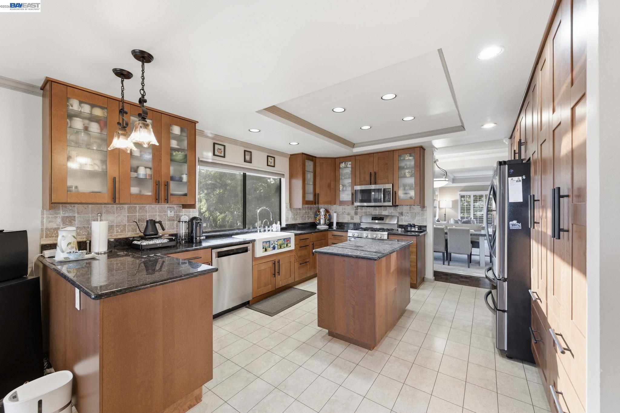 24439 Gina Ct