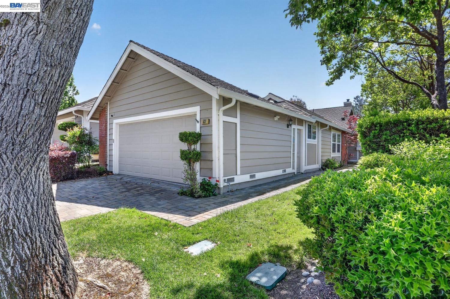 531 Silver Lake Dr