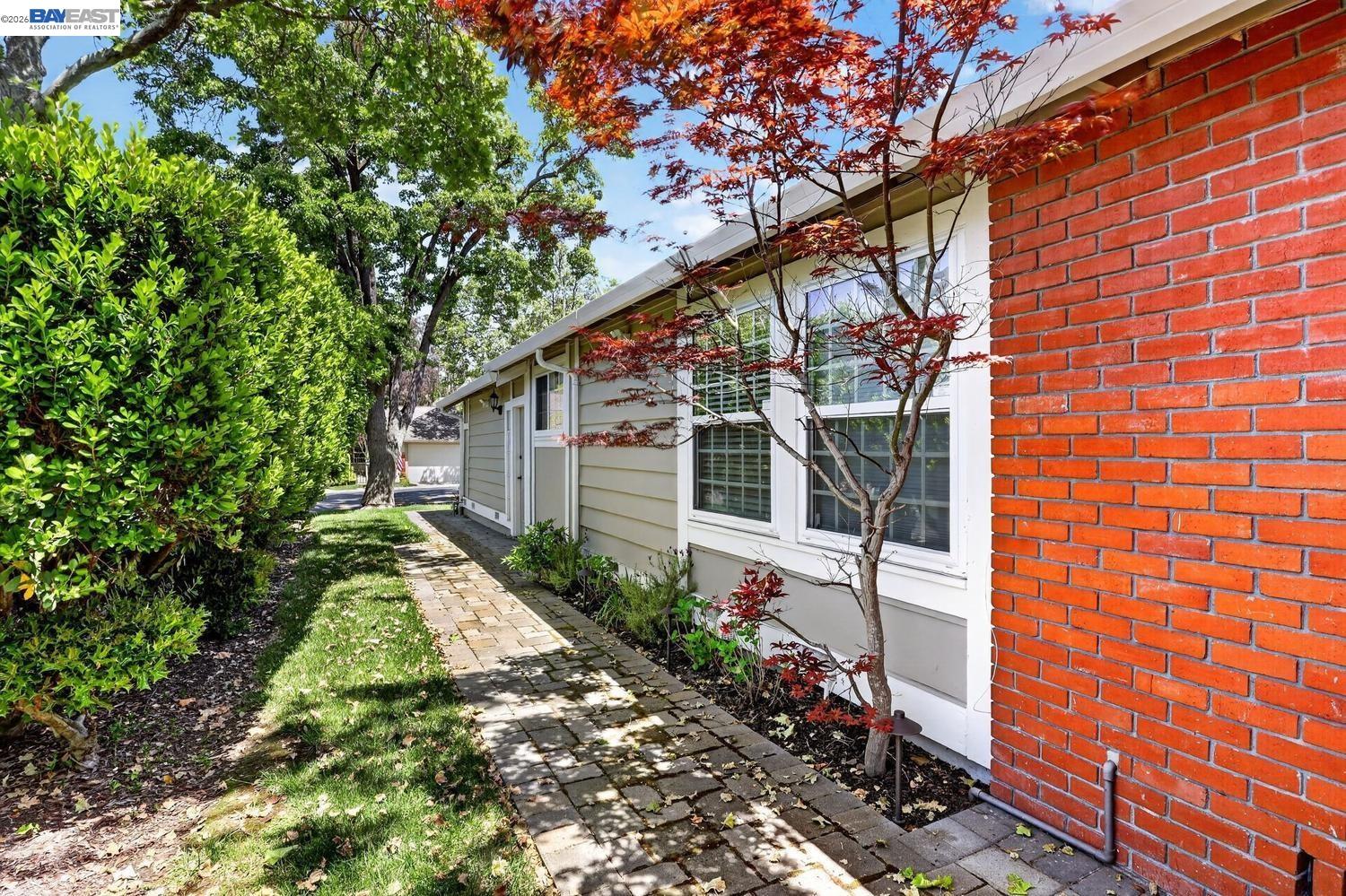 531 Silver Lake Dr