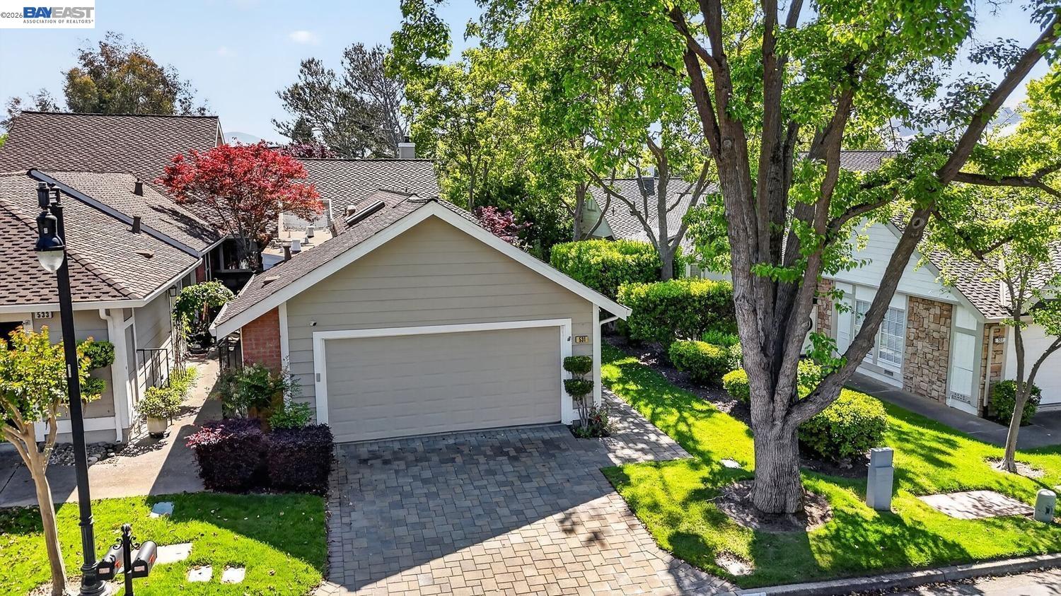 531 Silver Lake Dr