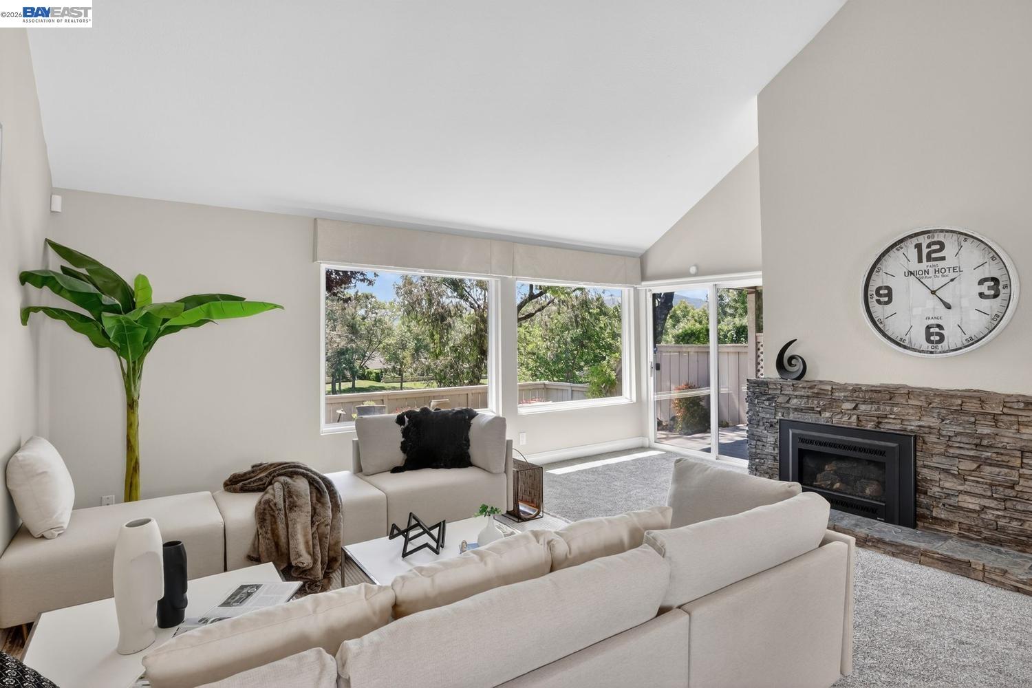 531 Silver Lake Dr