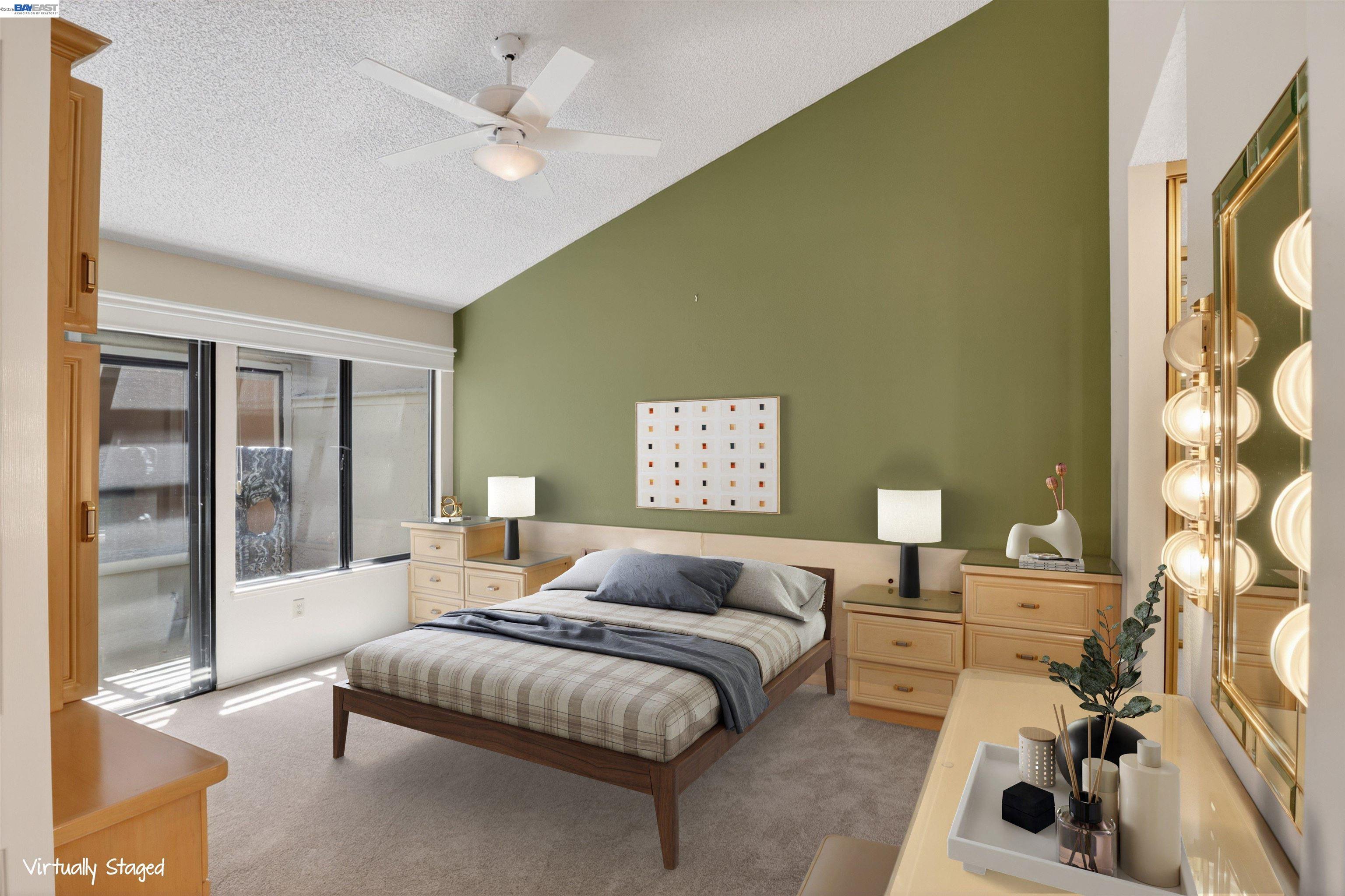 2266 Shoshone Cir