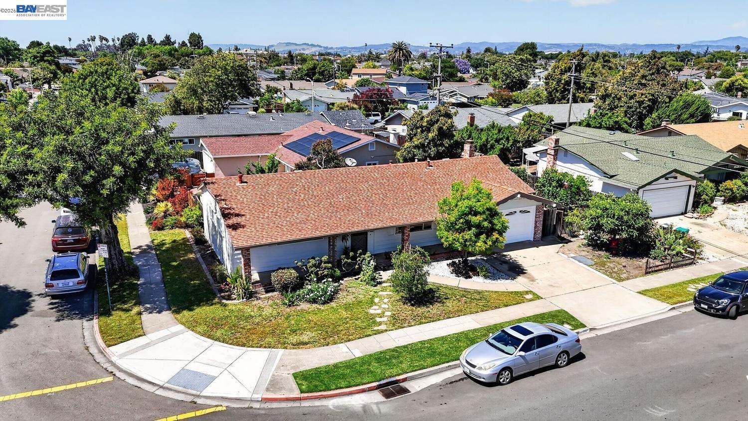 1499 Cathy Way