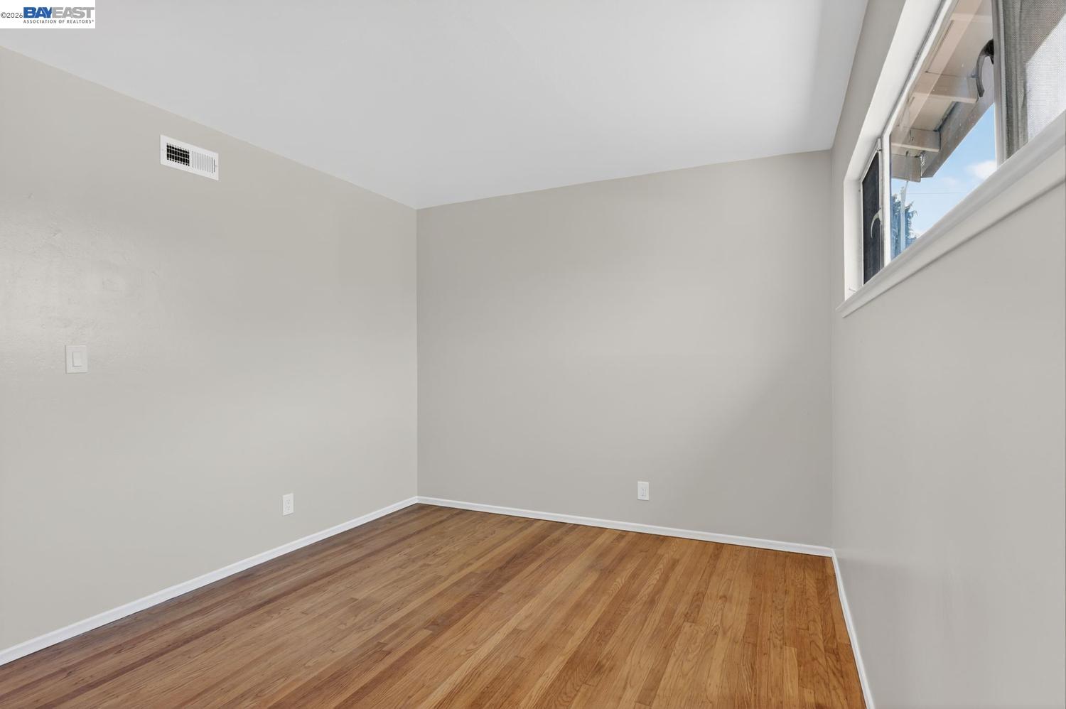 1499 Cathy Way