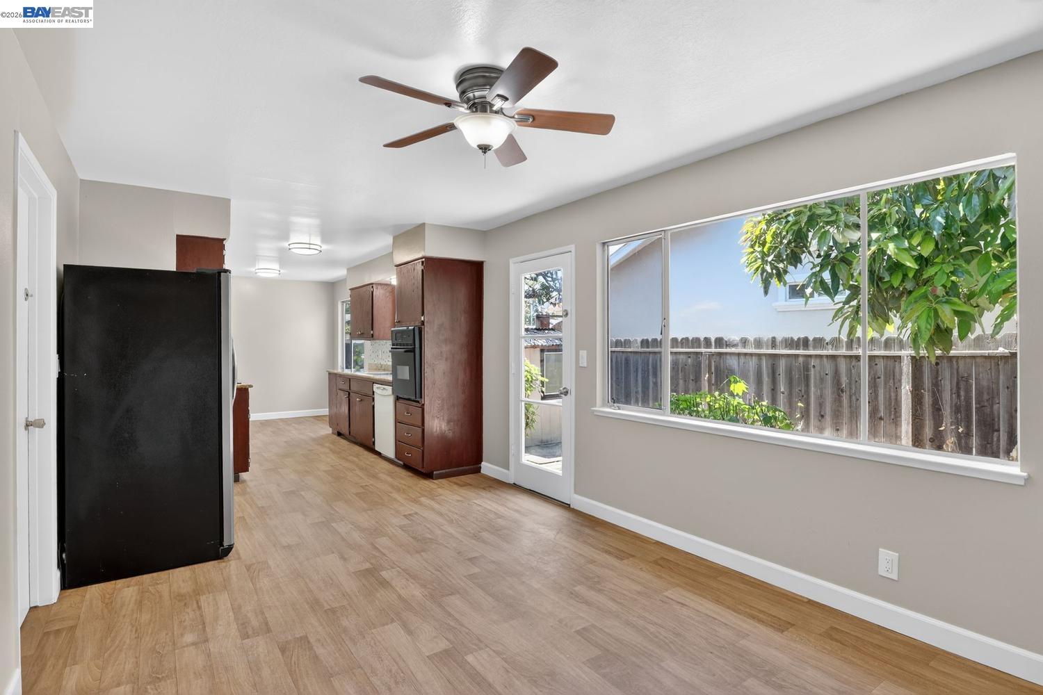 1499 Cathy Way