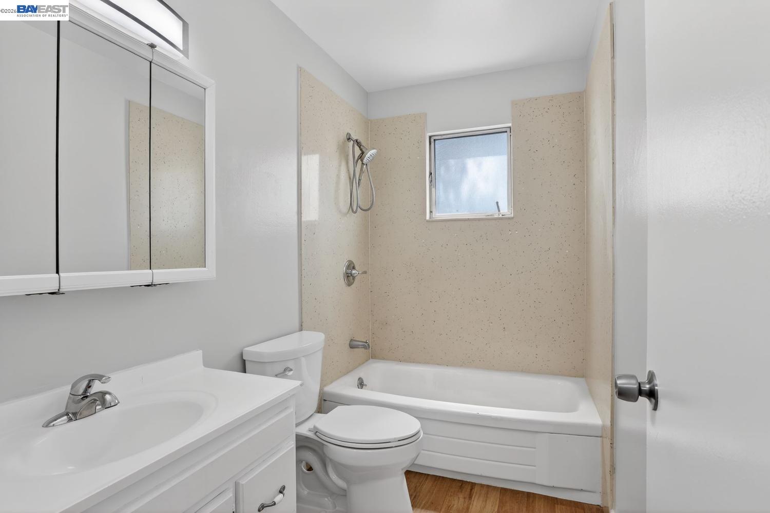 1499 Cathy Way