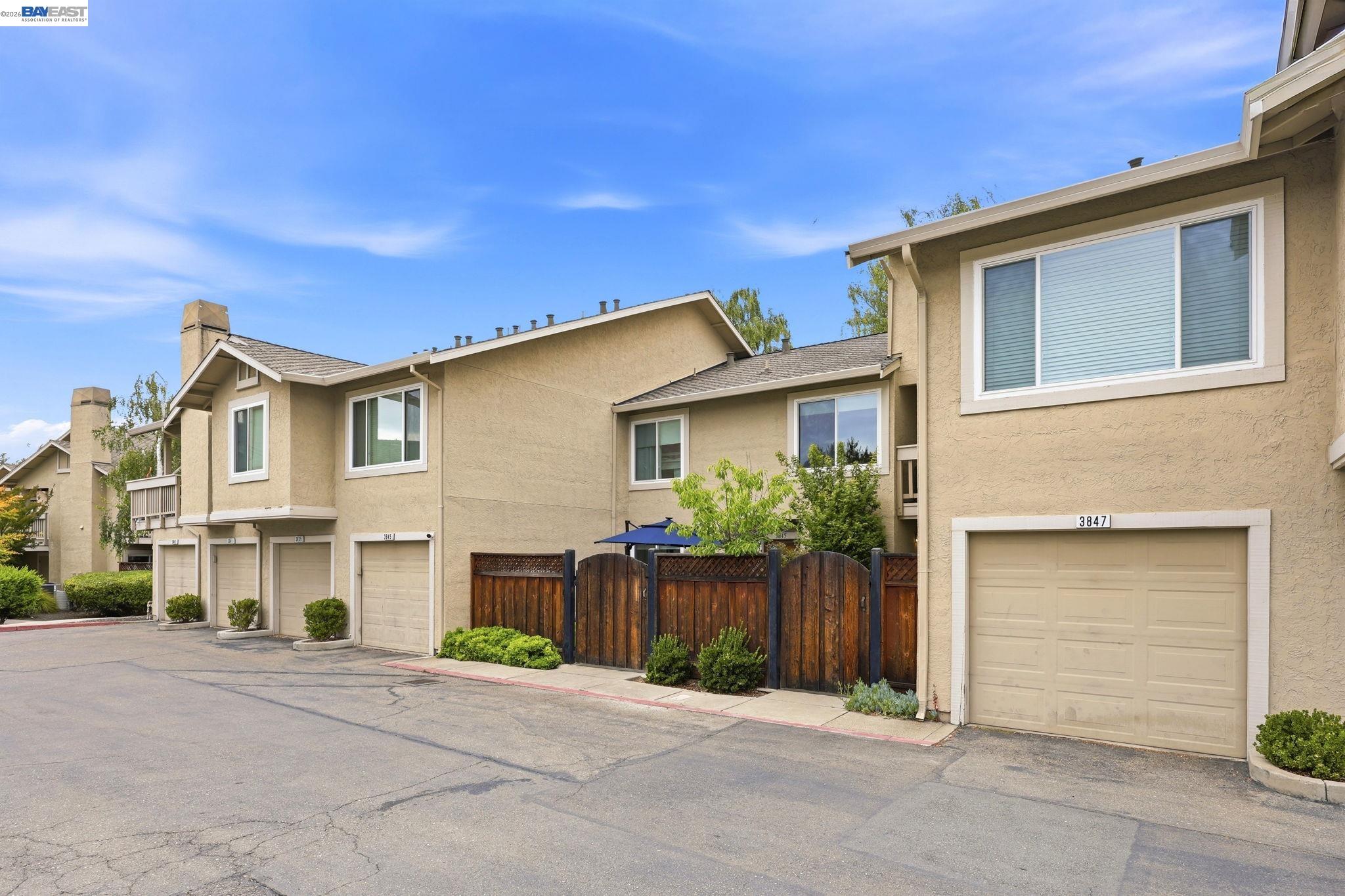 3847 Crow Canyon Rd