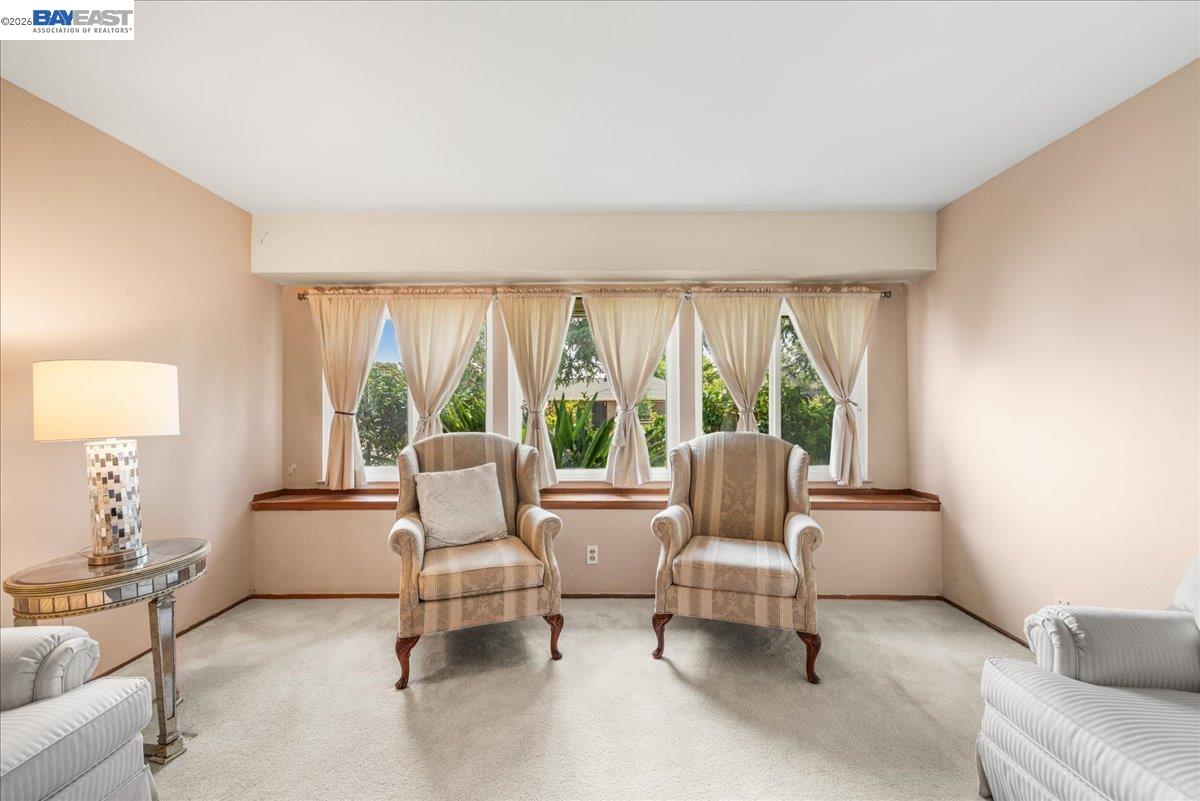 748 Cornell Dr
