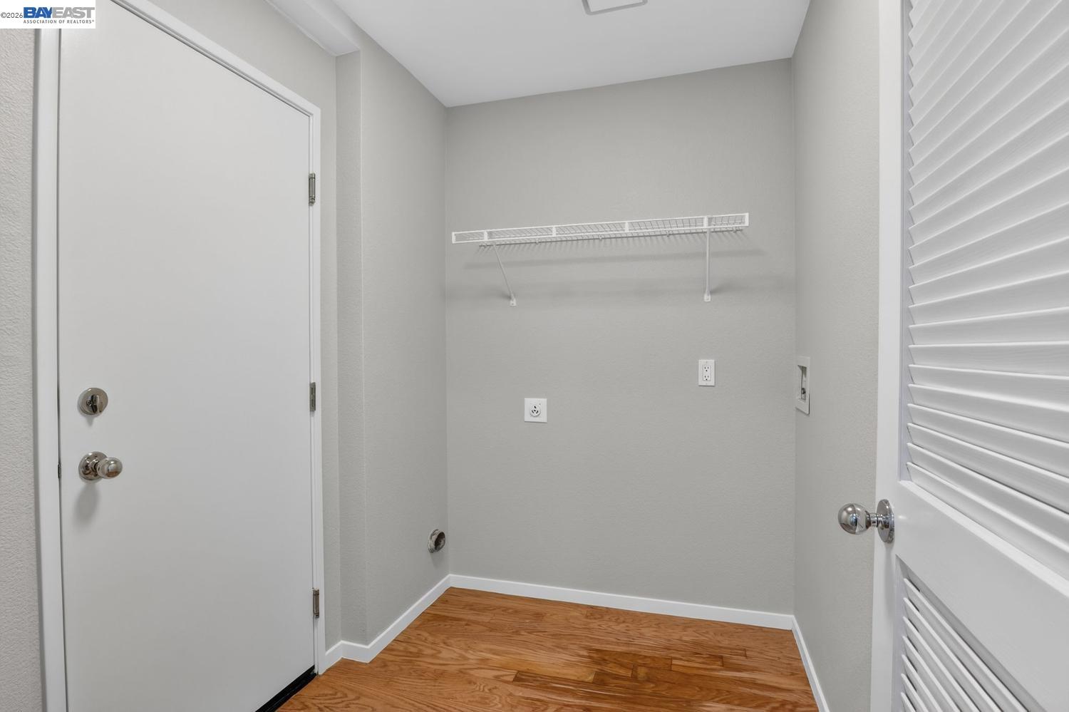 4042 Rio Ct