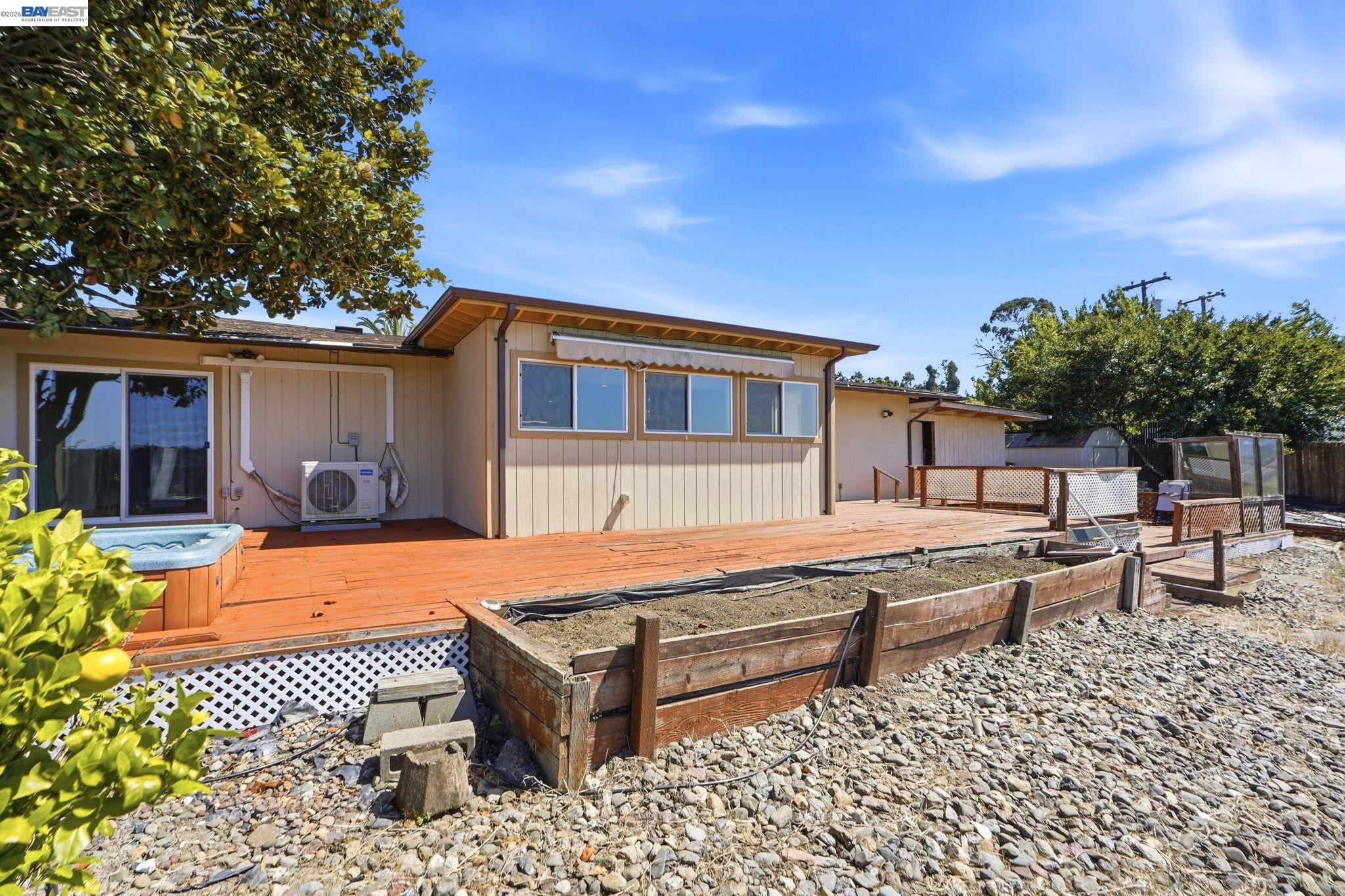 893 Bel Marin Keys Blvd