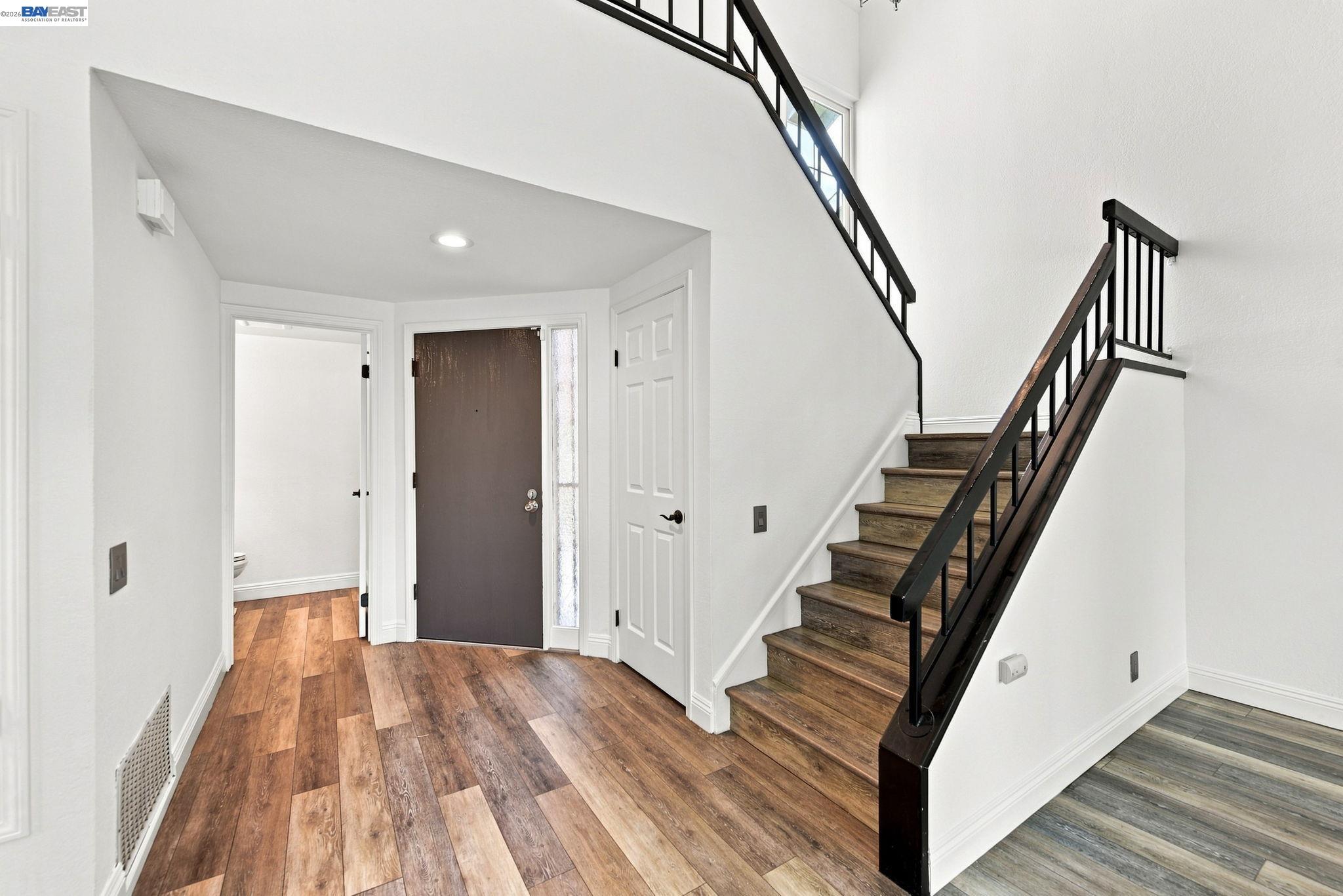 2423 Blackpool Ln