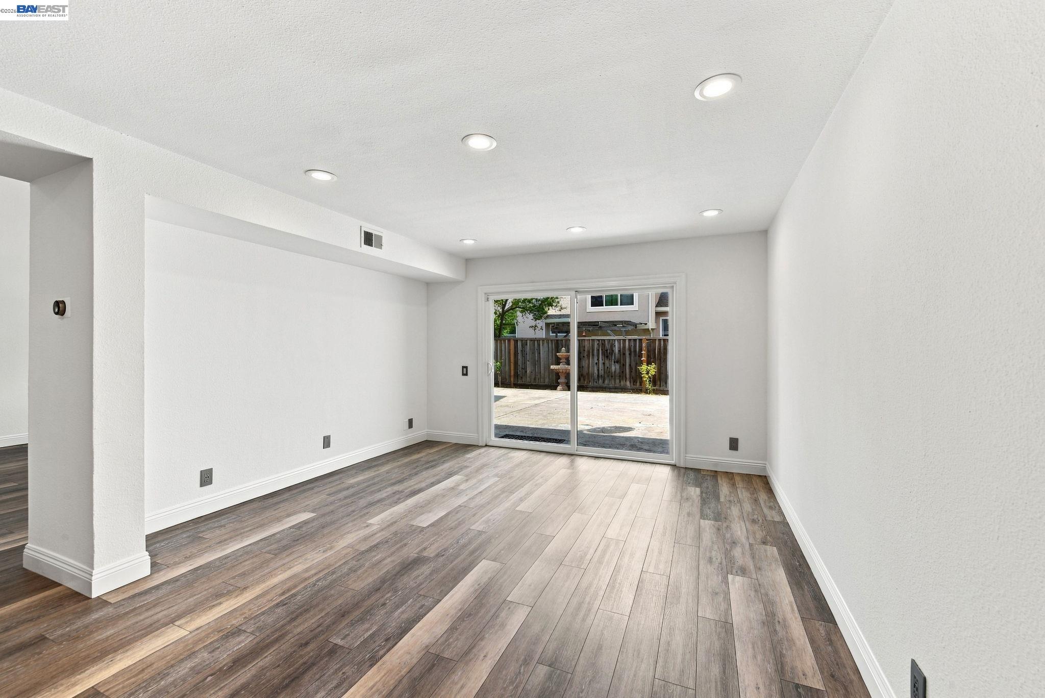 2423 Blackpool Ln